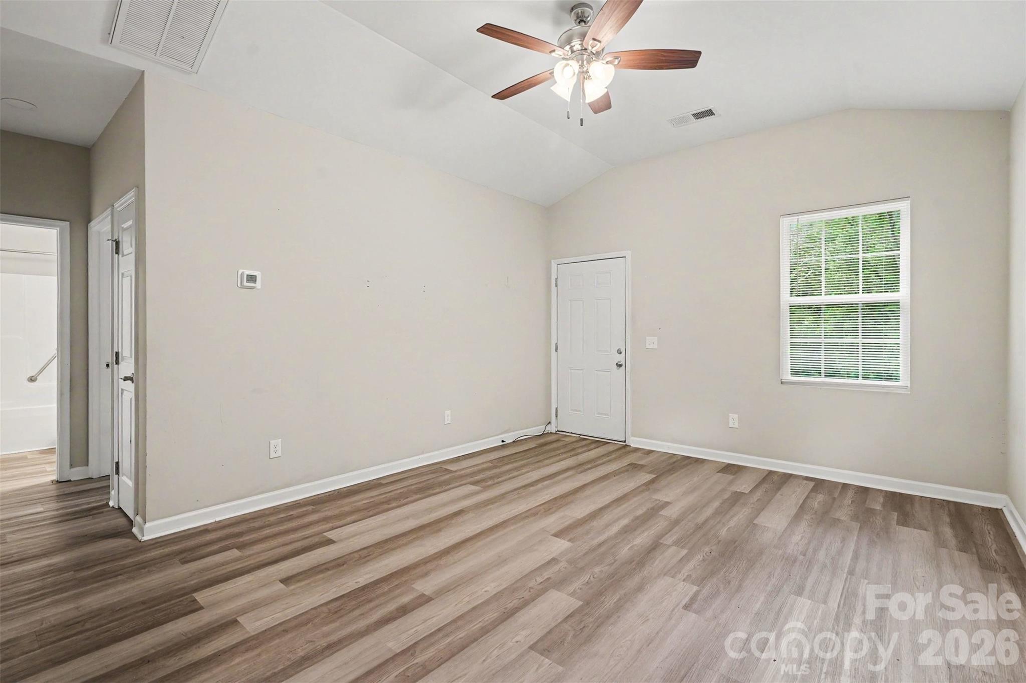 635 Johns Lane — Gastonia
