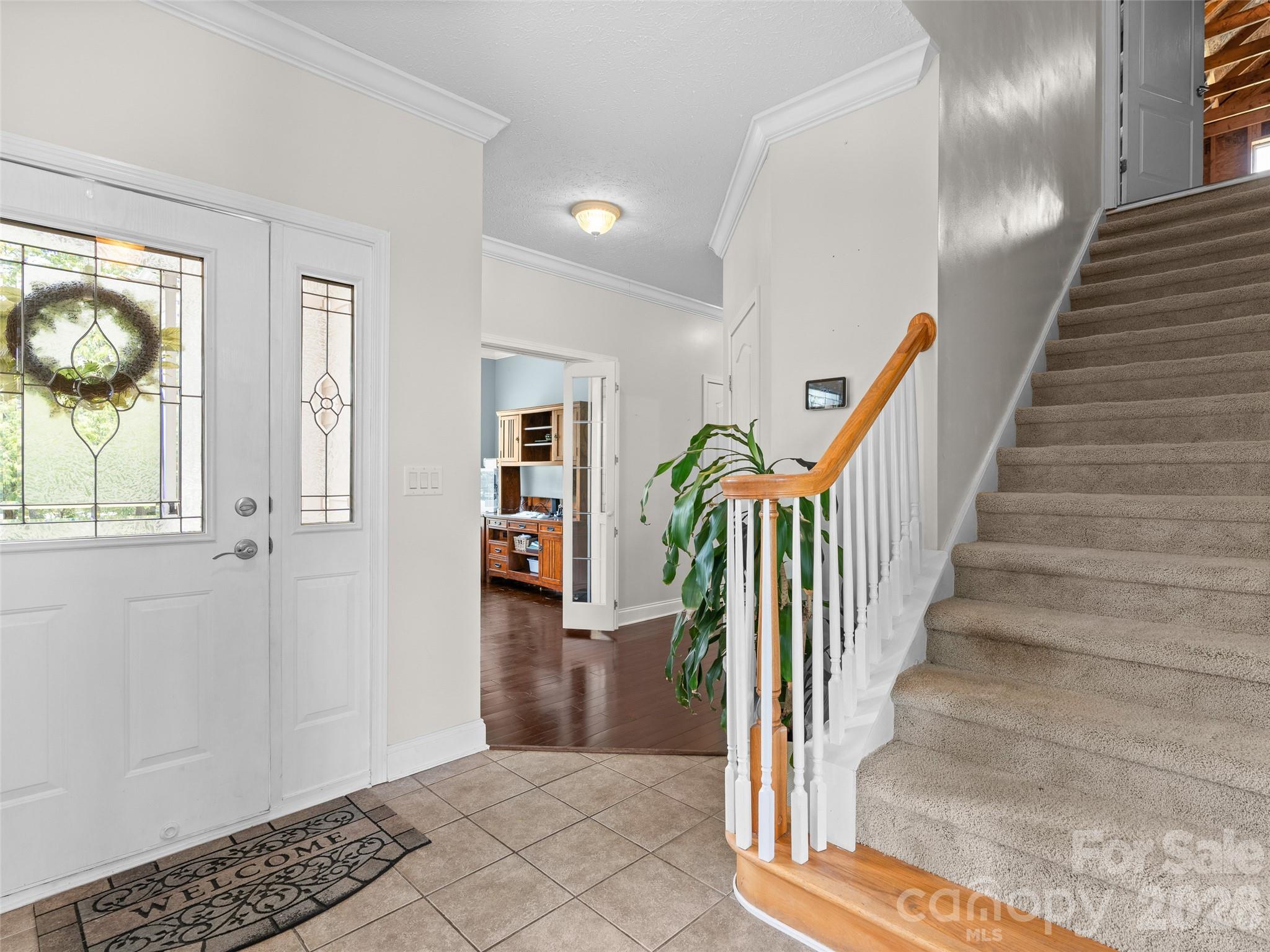 300 Welch Drive — Alexander