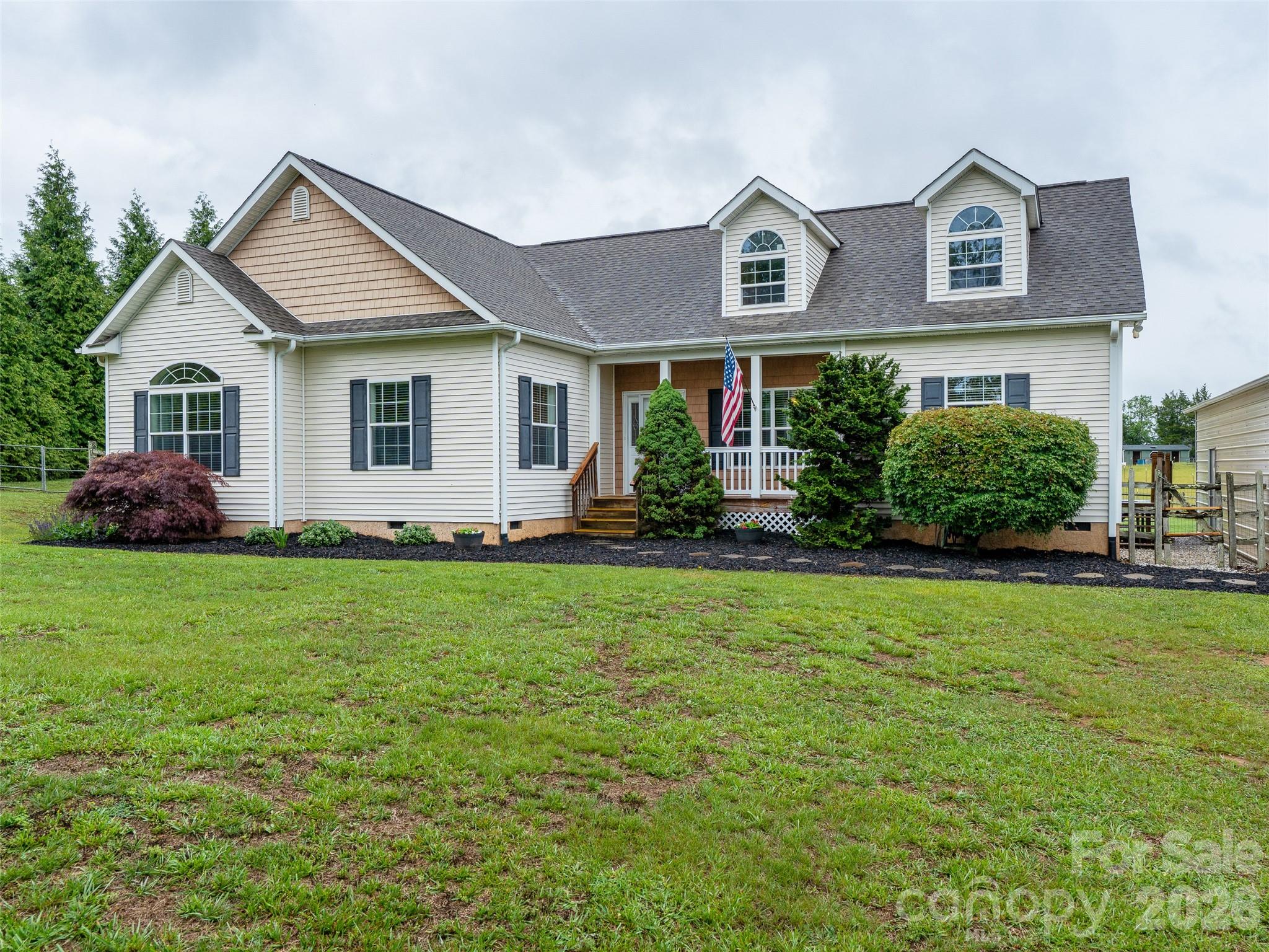 300 Welch Drive — Alexander