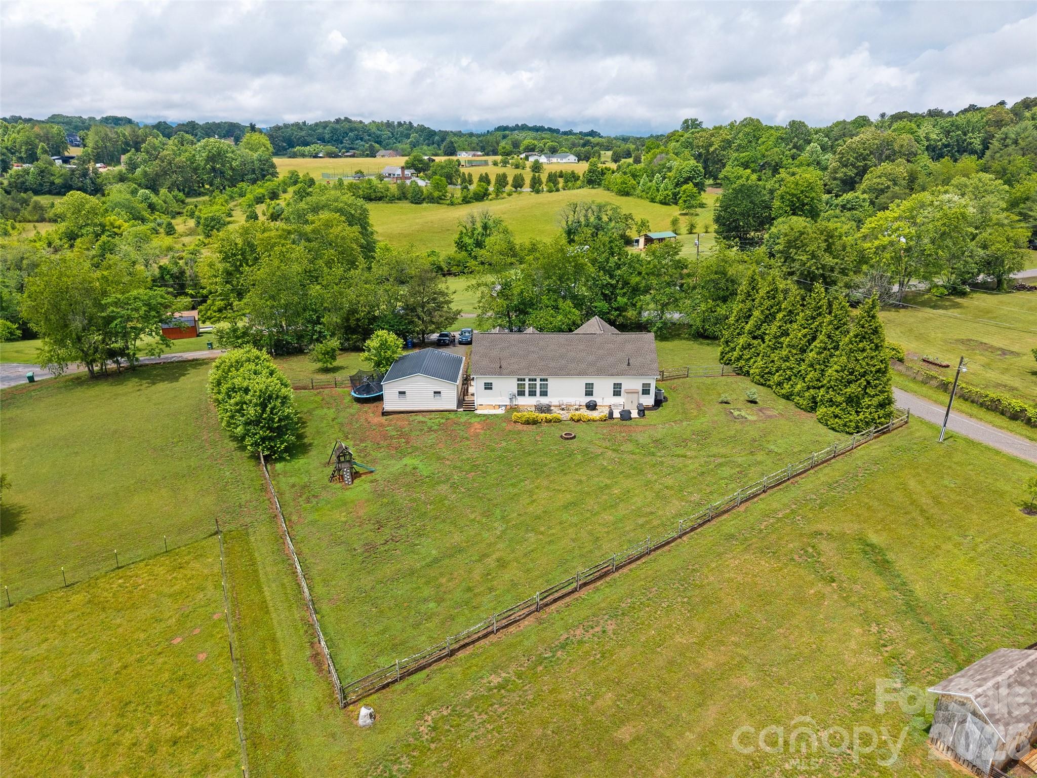 300 Welch Drive — Alexander