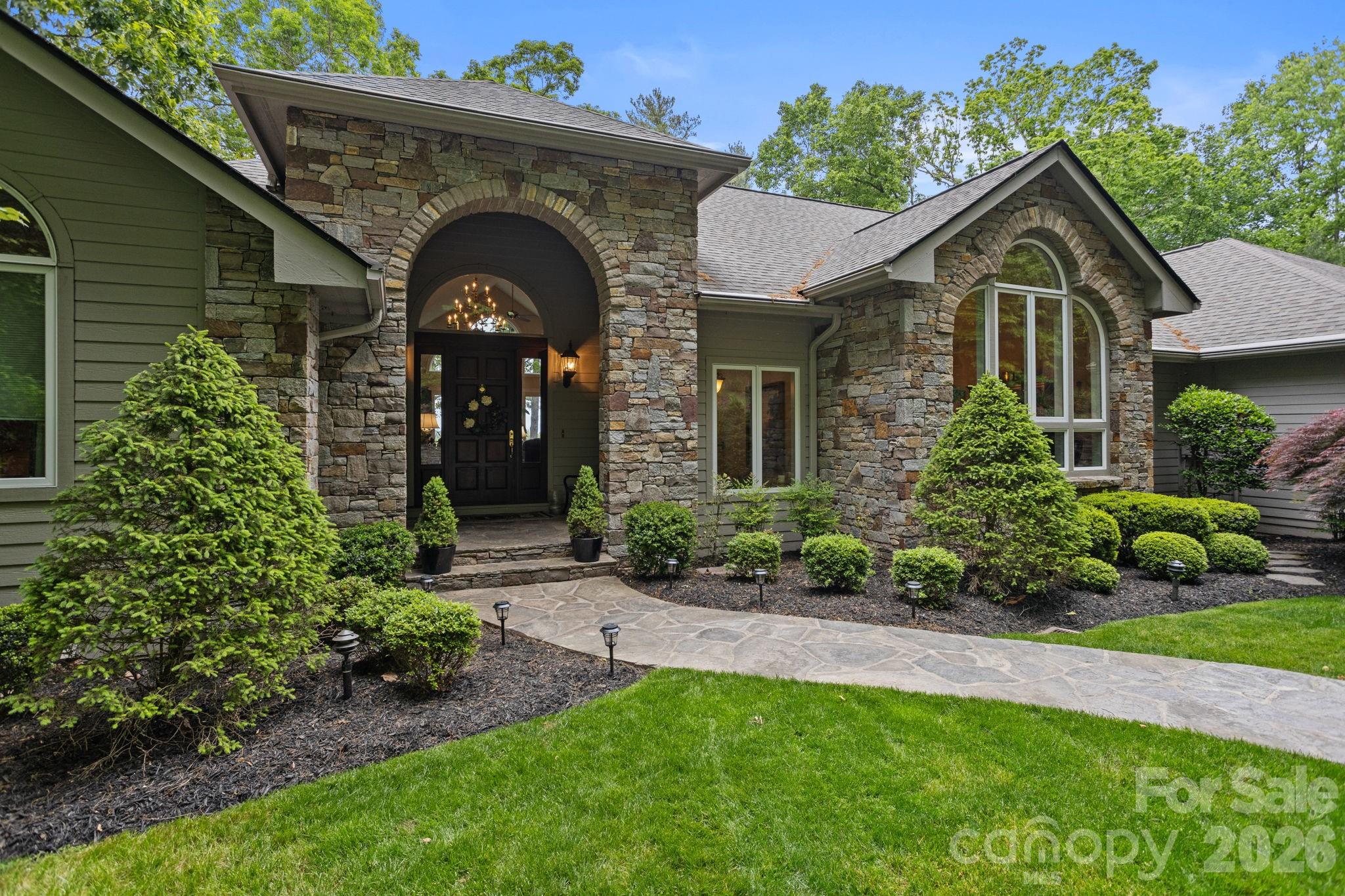 209 Pineholt Lane — Flat Rock