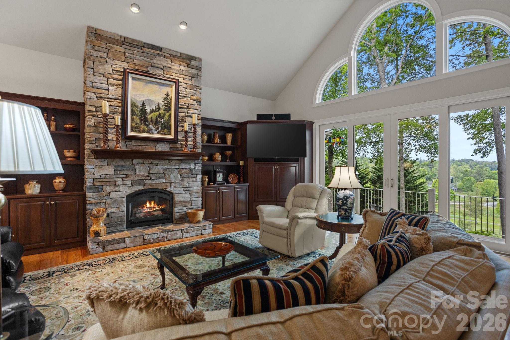 209 Pineholt Lane — Flat Rock