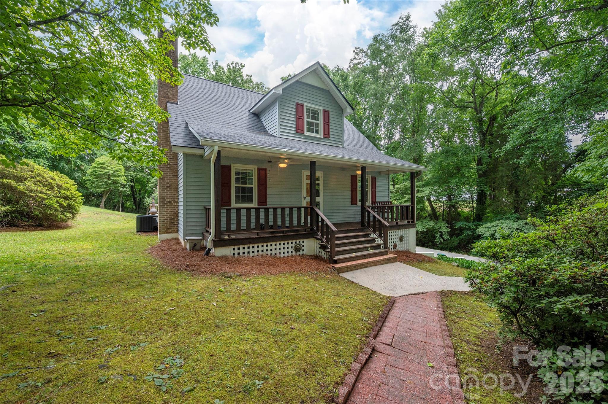 6175 La Crosse Court — Clemmons
