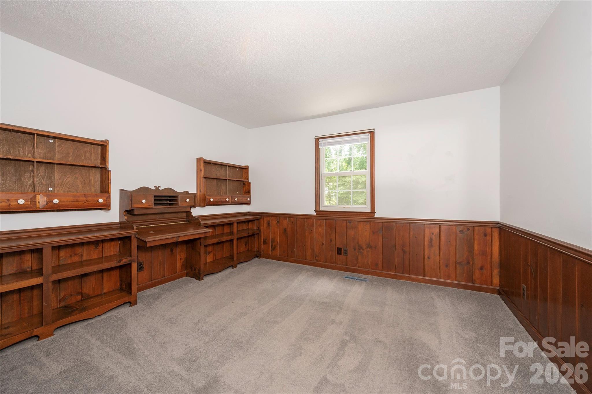 6175 La Crosse Court — Clemmons