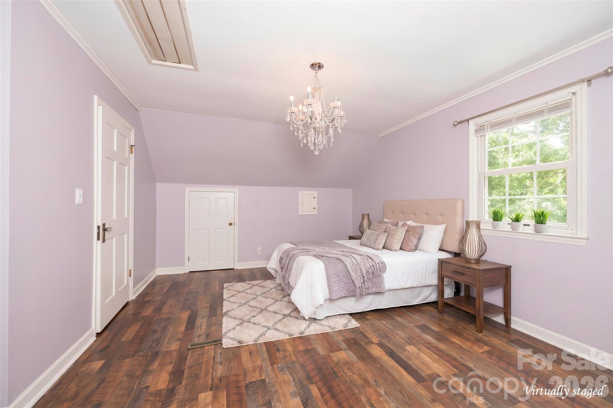 6175 La Crosse Court — Clemmons