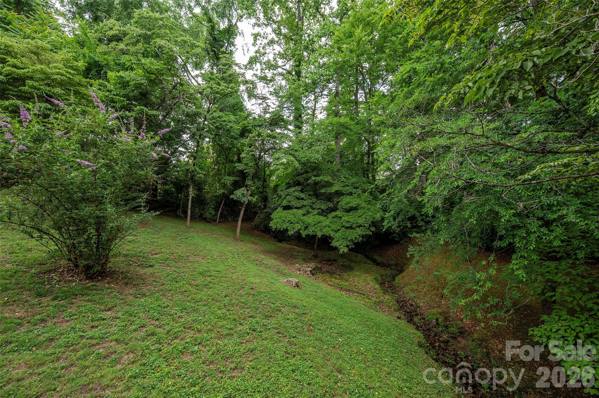 6175 La Crosse Court — Clemmons