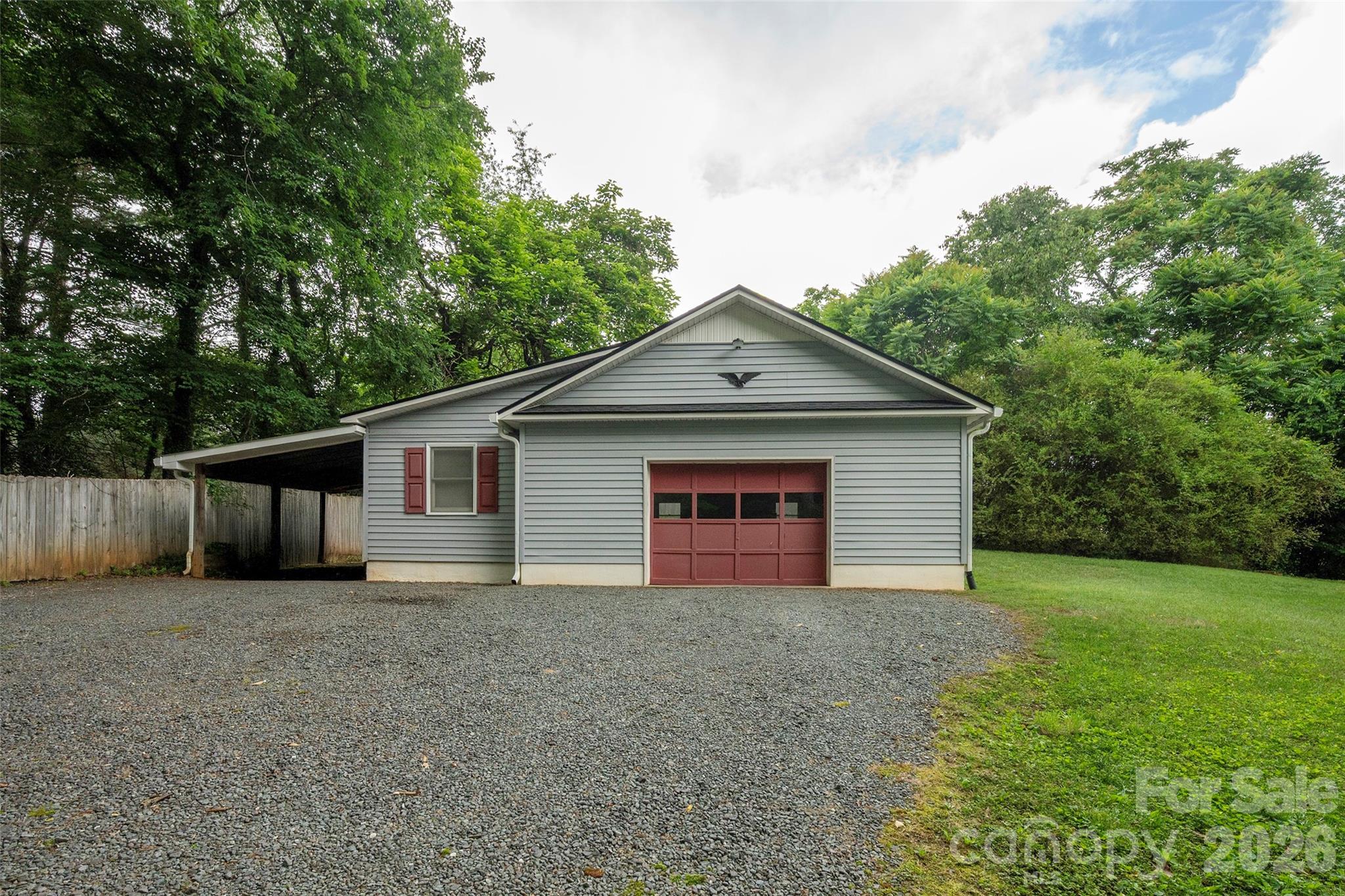 6175 La Crosse Court — Clemmons