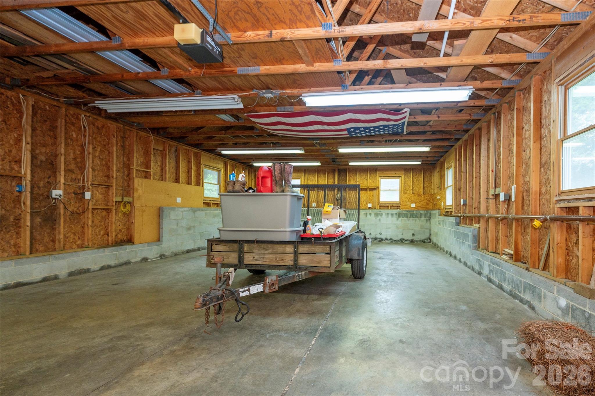 6175 La Crosse Court — Clemmons