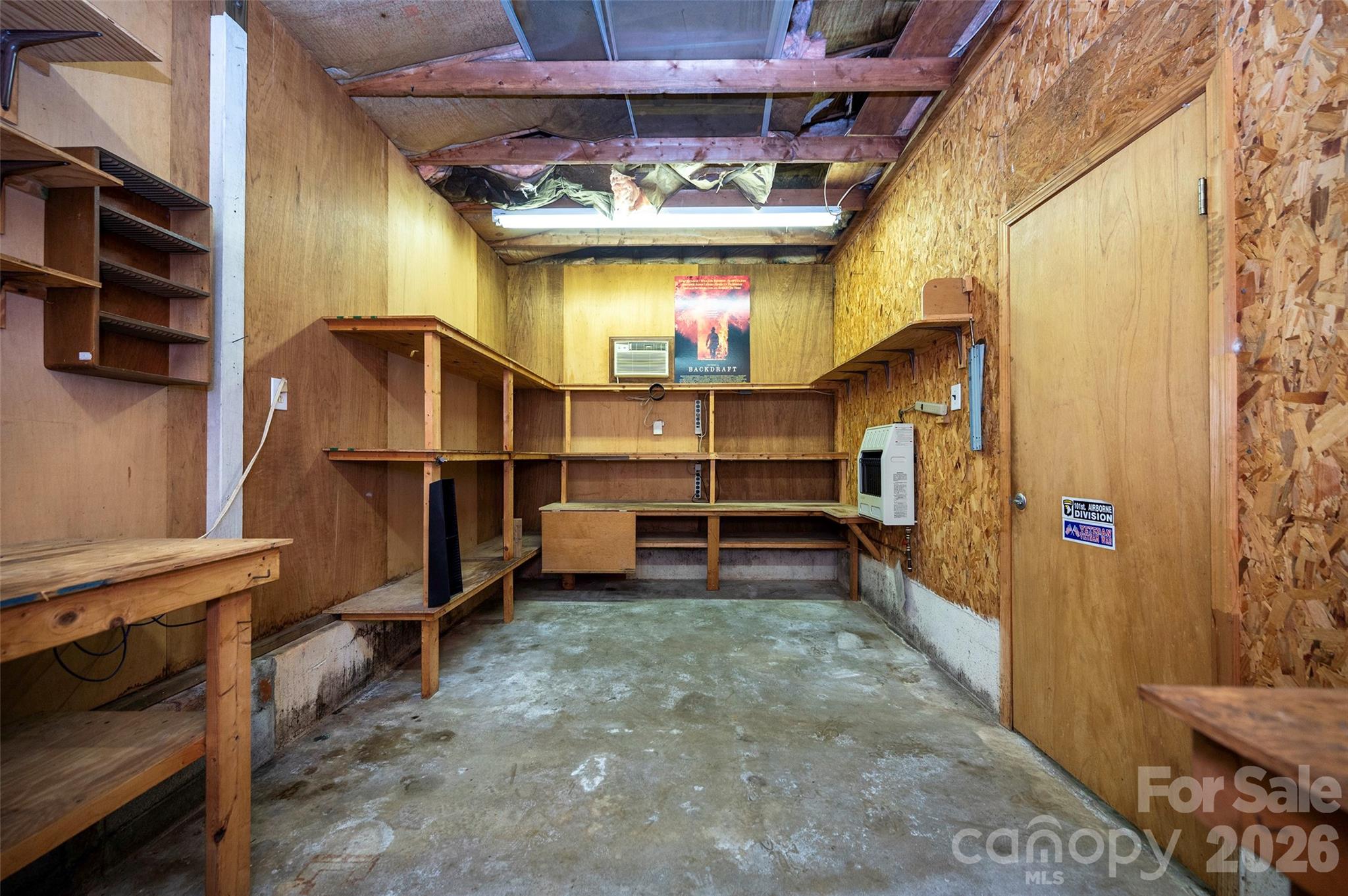 6175 La Crosse Court — Clemmons