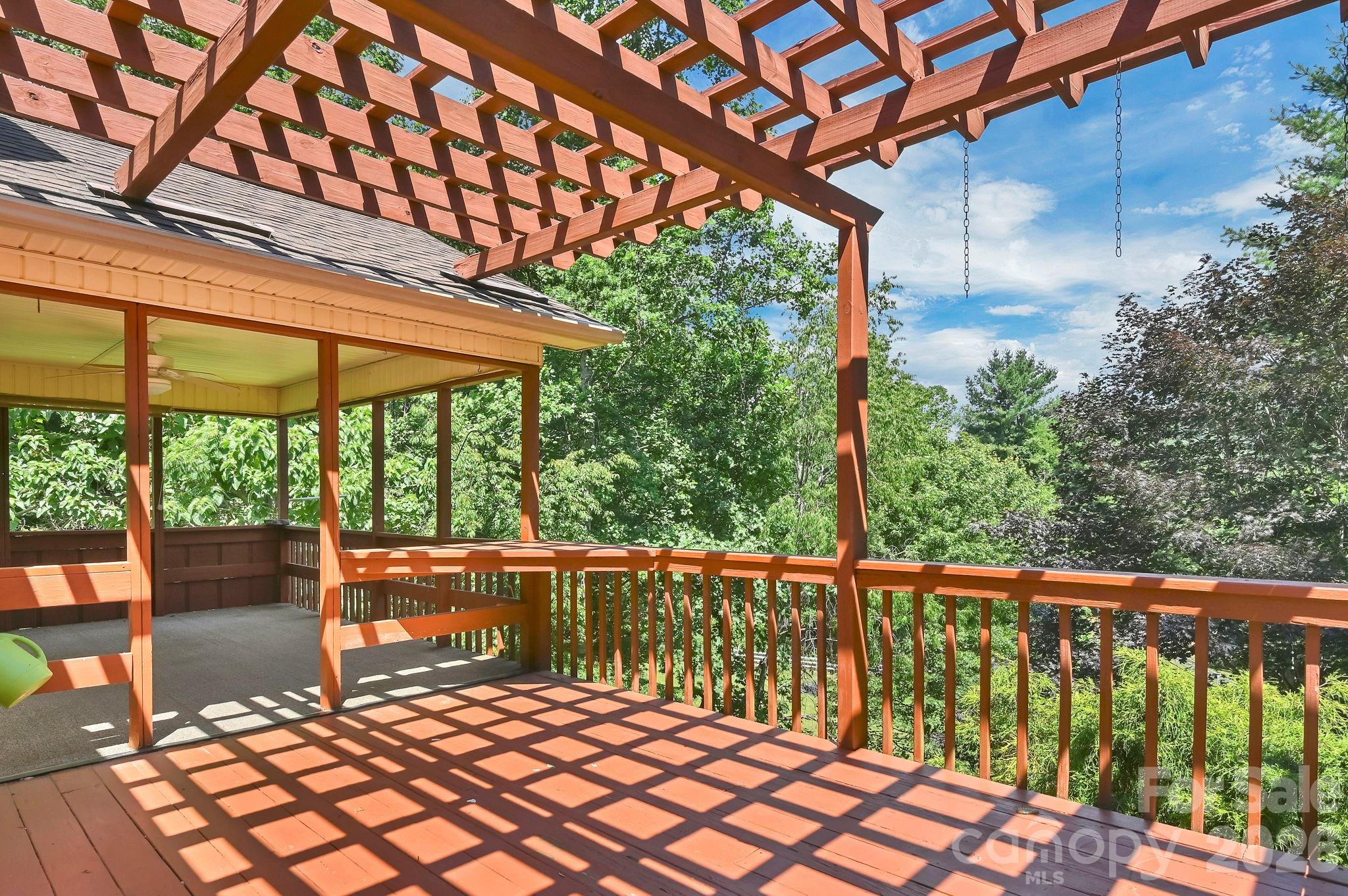 31 Surrey Run — Asheville