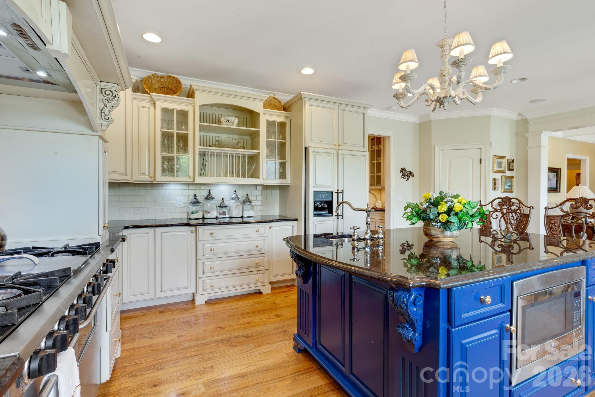 340 Harrison Road — Roebuck