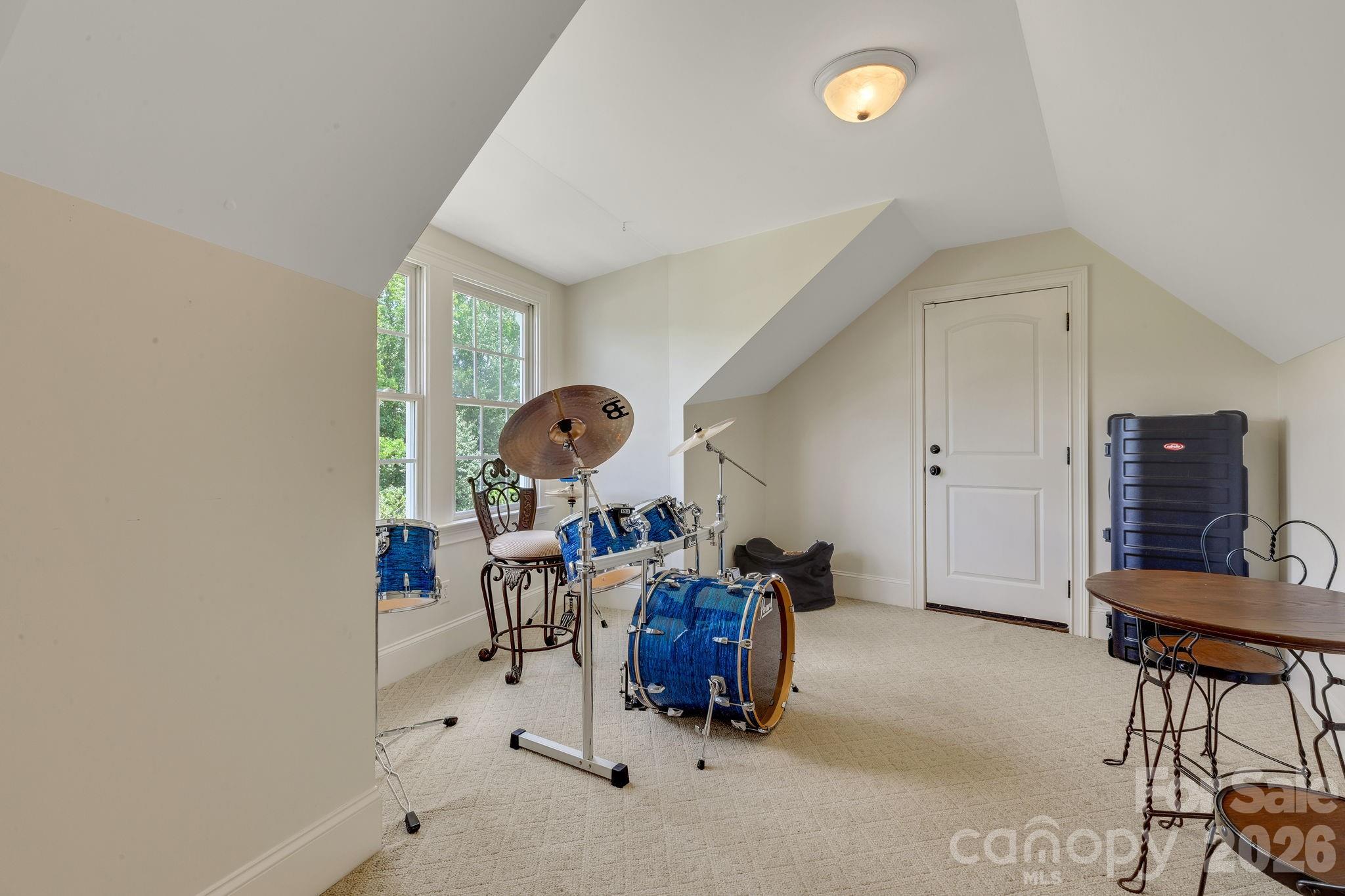 340 Harrison Road — Roebuck