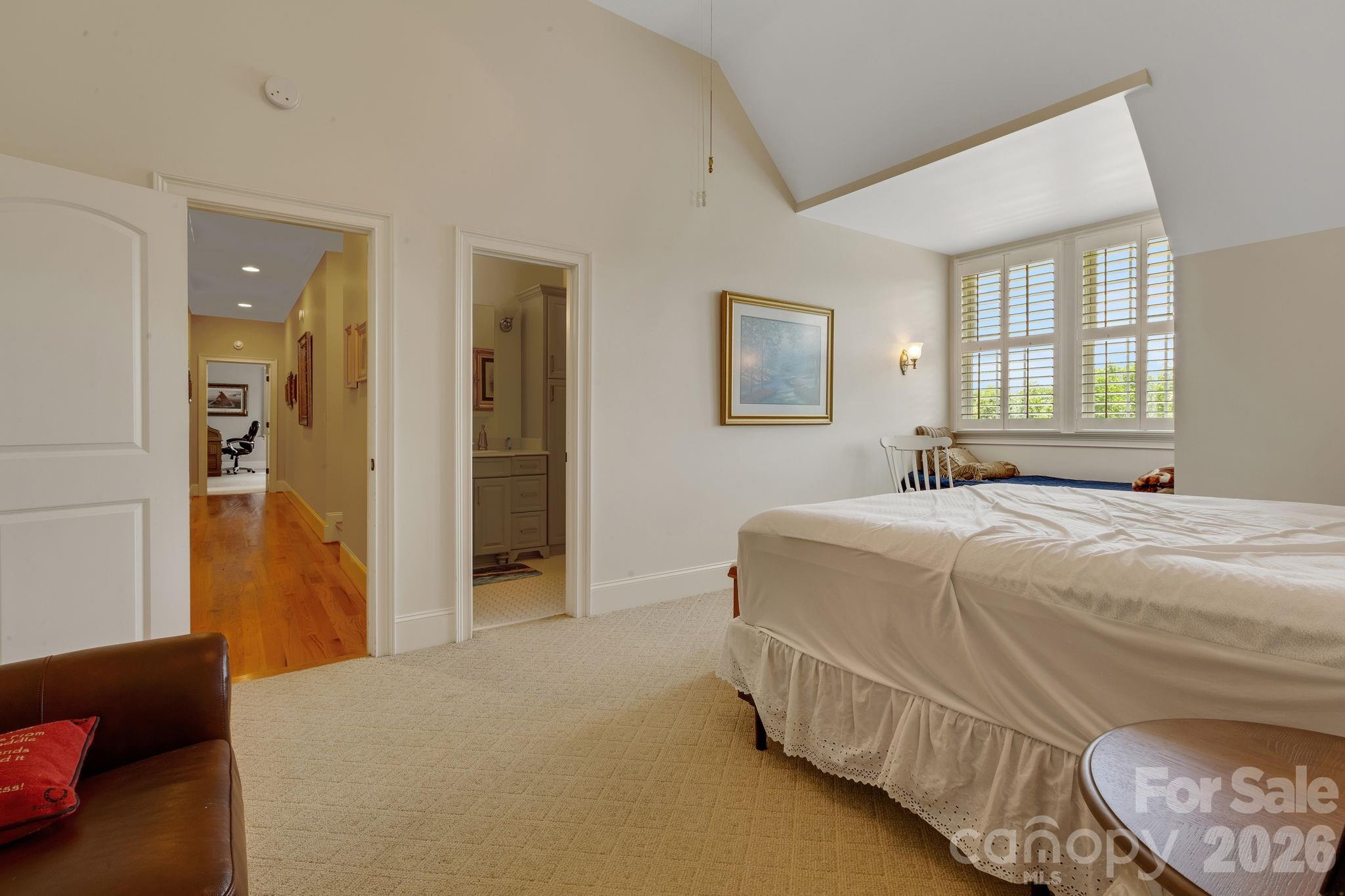 340 Harrison Road — Roebuck