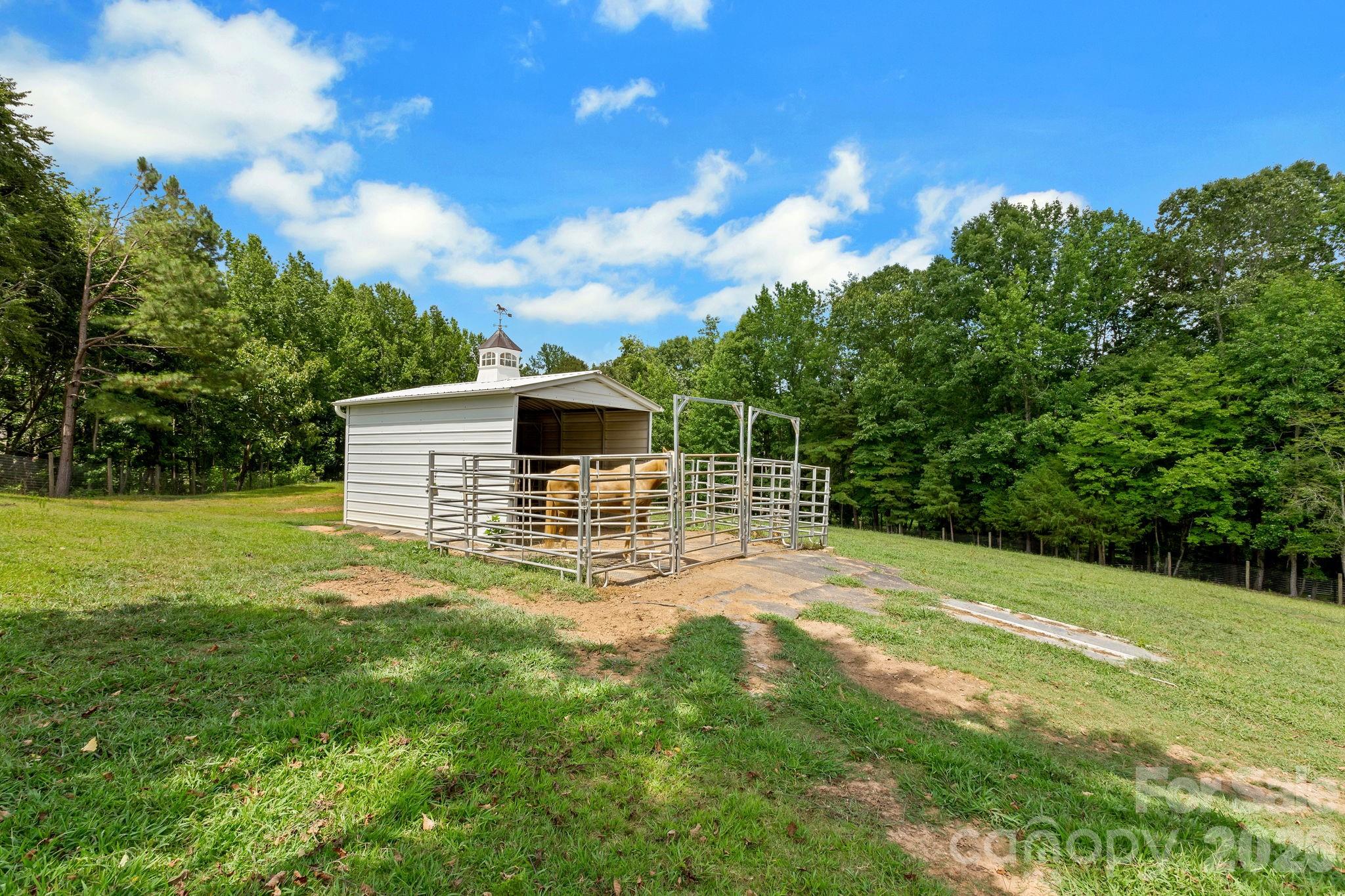 340 Harrison Road — Roebuck