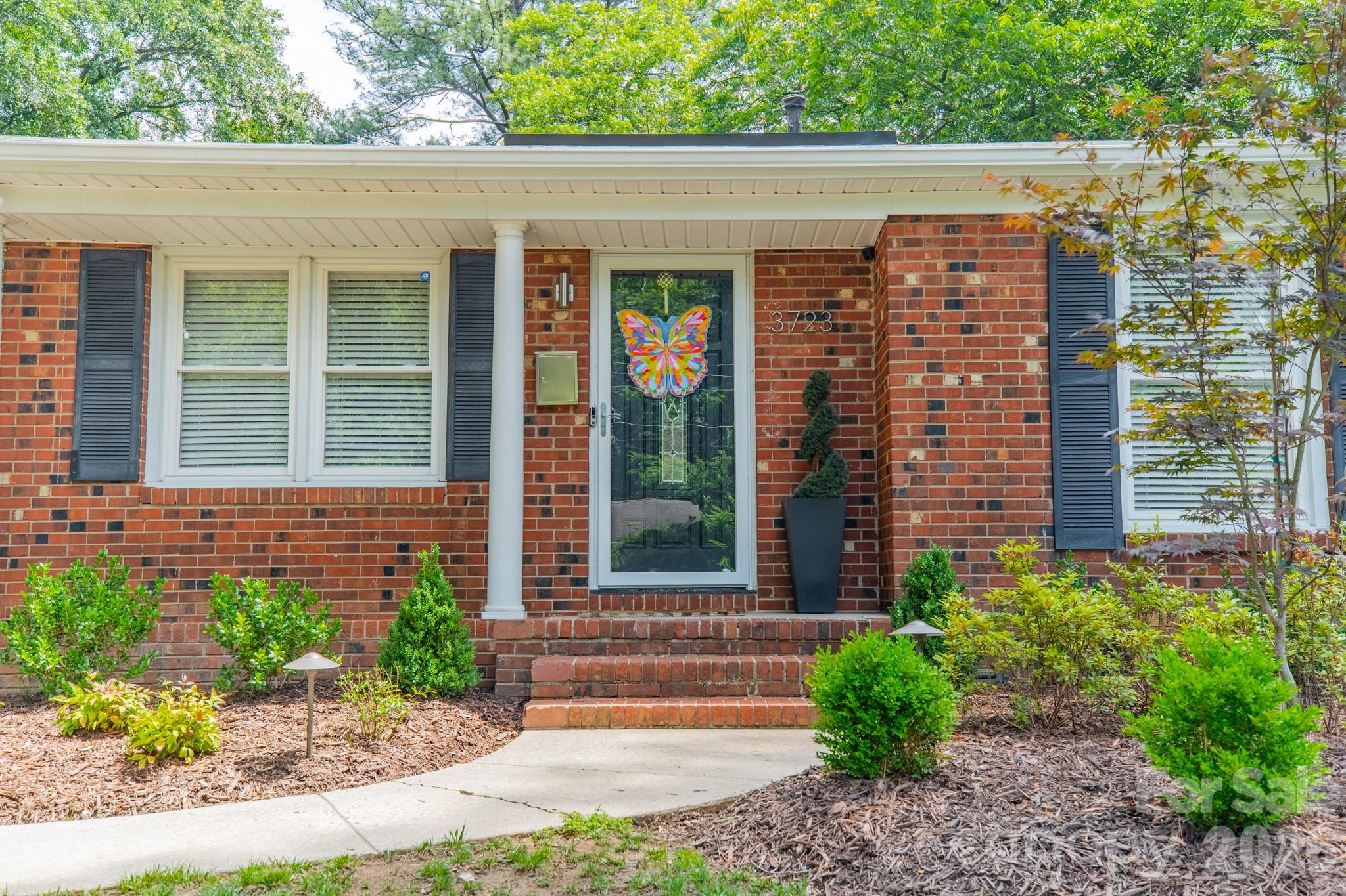 3723 Litchfield Road — Charlotte