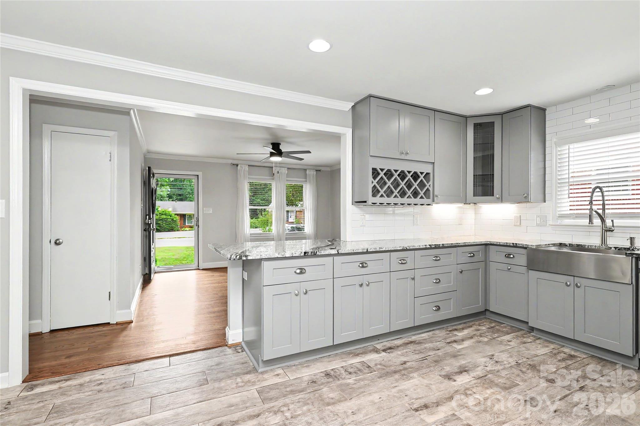 3723 Litchfield Road — Charlotte
