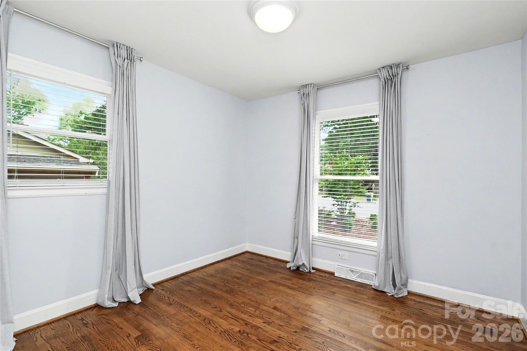 3723 Litchfield Road — Charlotte