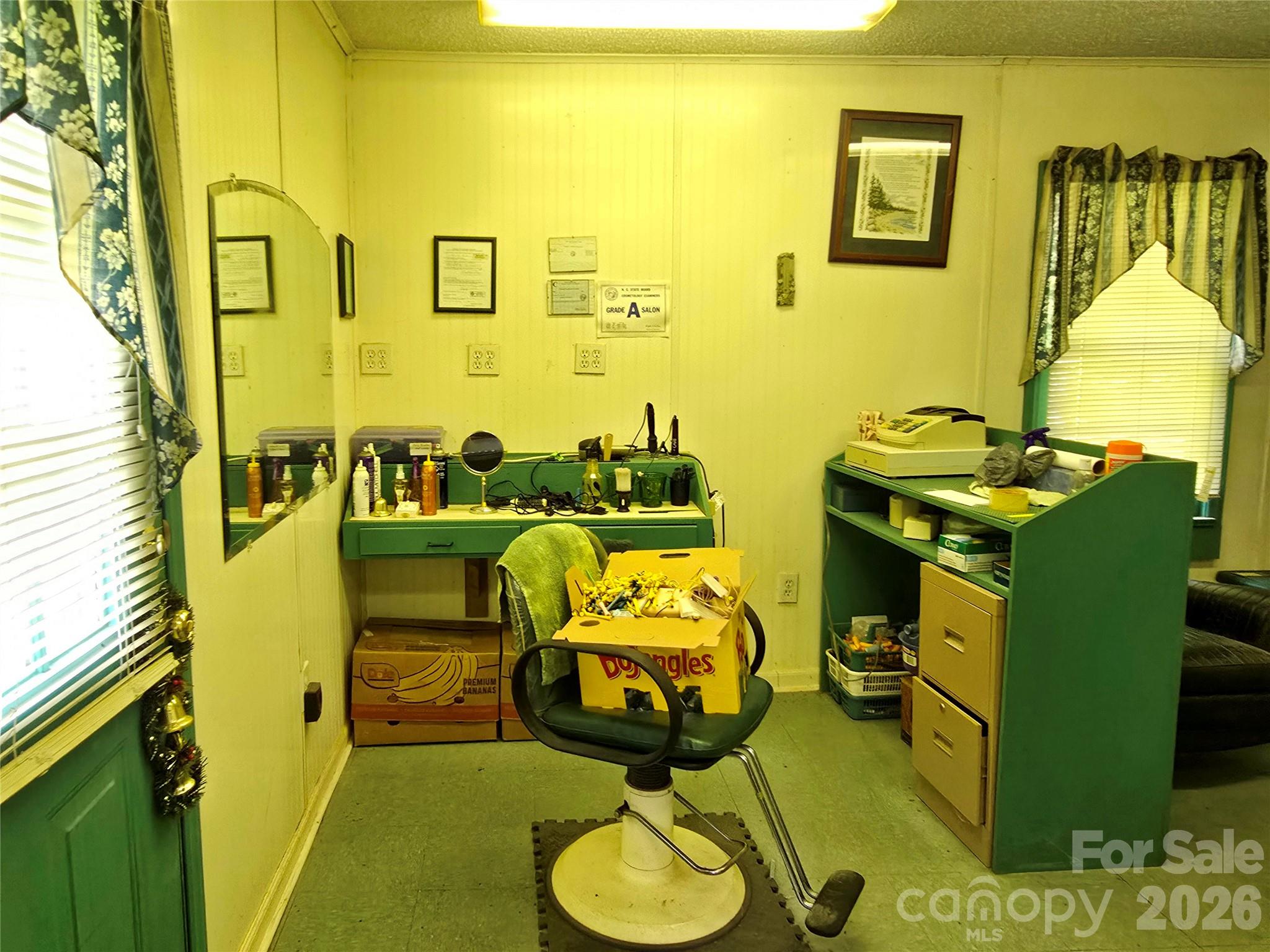 9110 Wilson Road — Hildebran