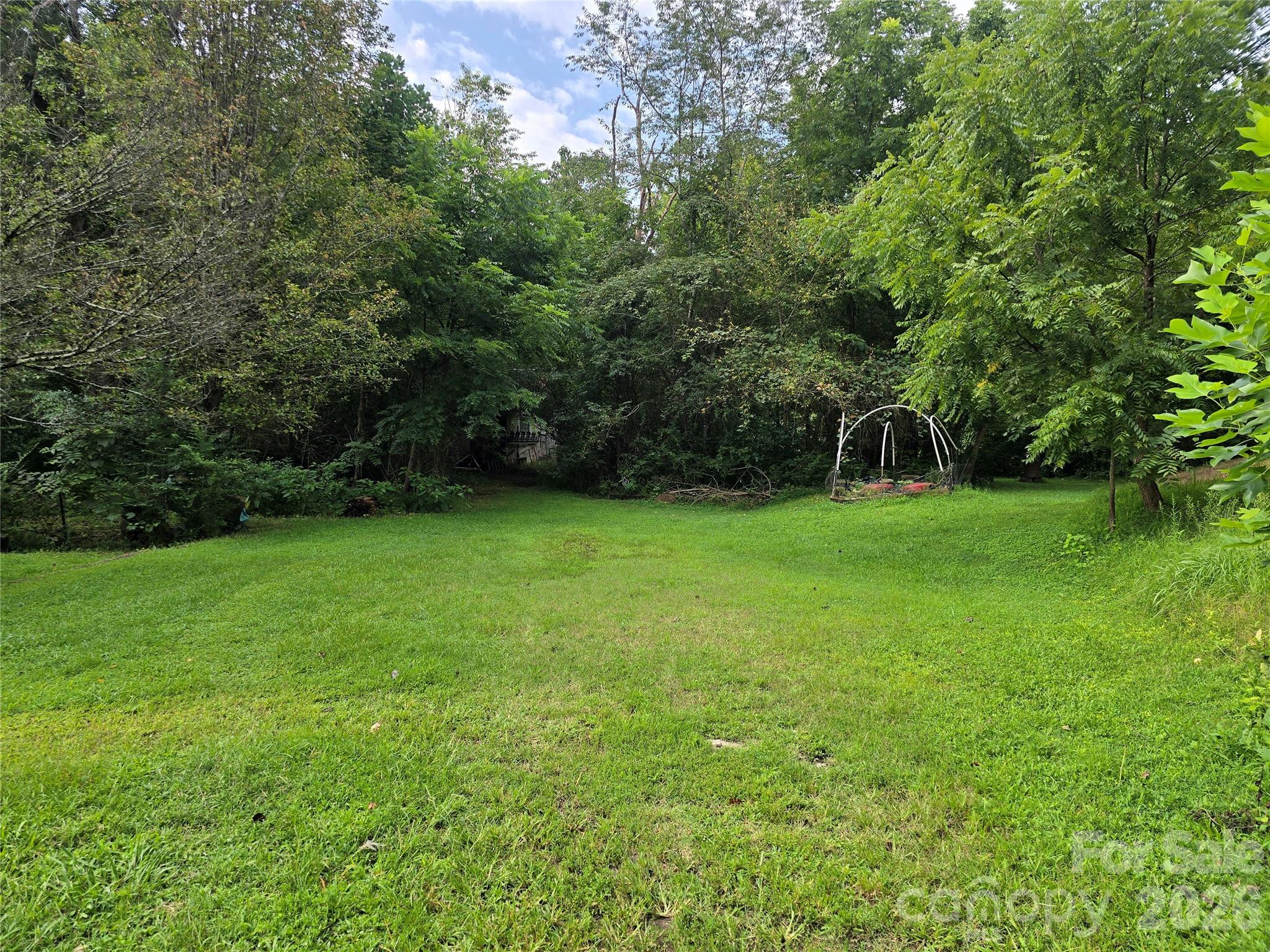 9110 Wilson Road — Hildebran