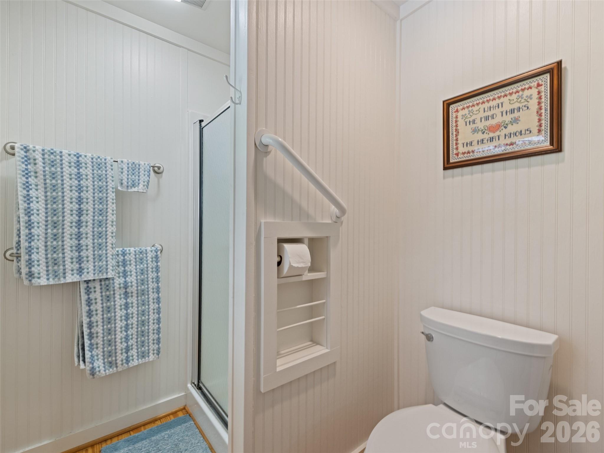 404 Red Bank Road — Waynesville