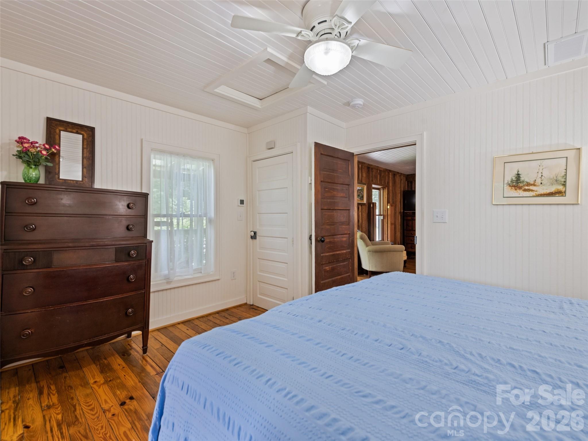 404 Red Bank Road — Waynesville