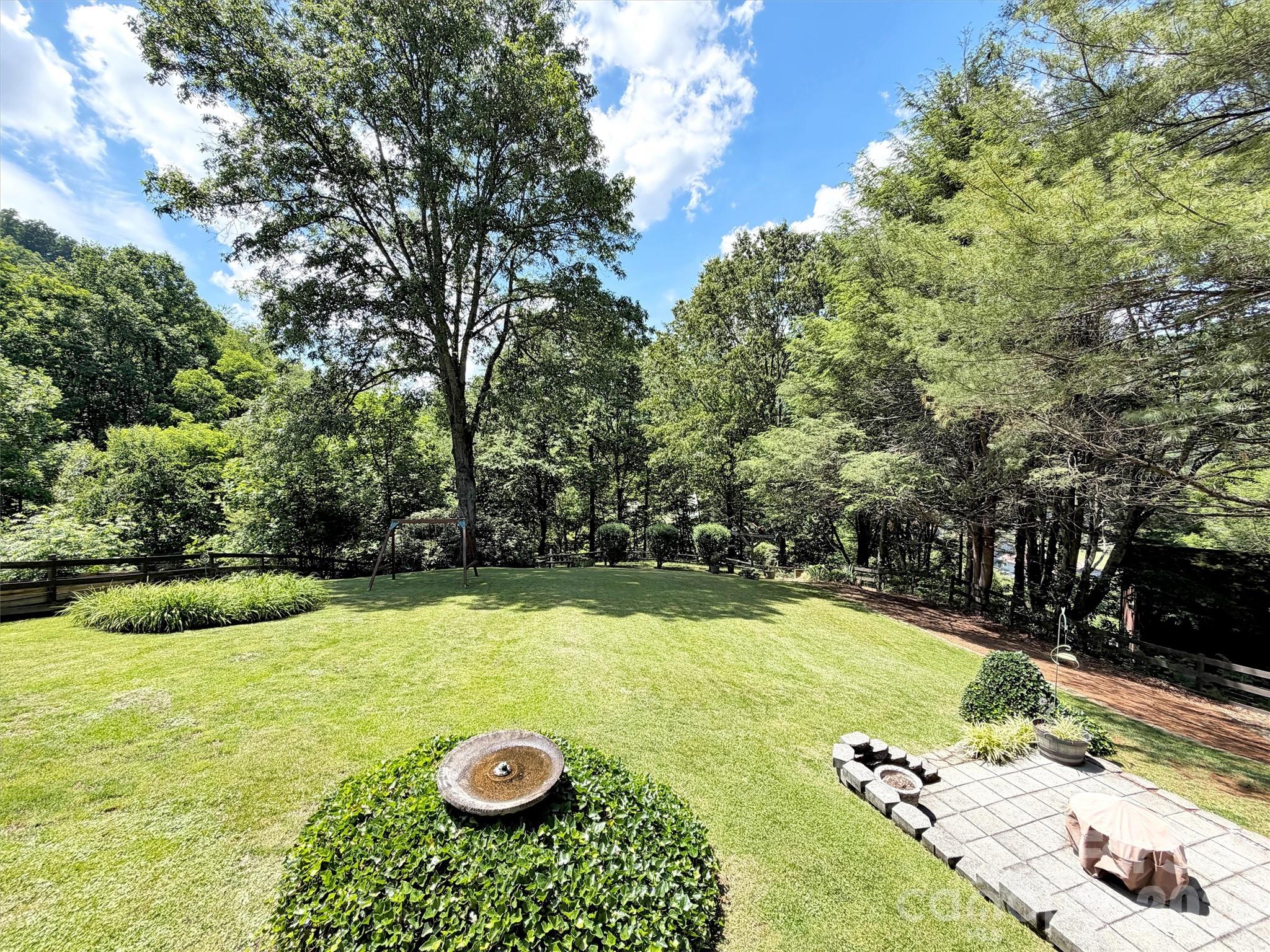 72 Sanctuary Road — Maggie Valley