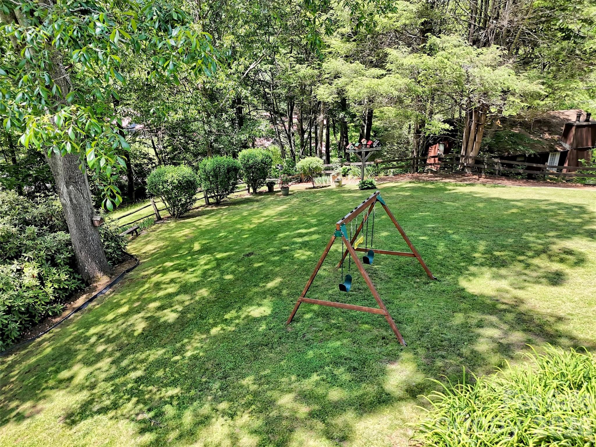 72 Sanctuary Road — Maggie Valley