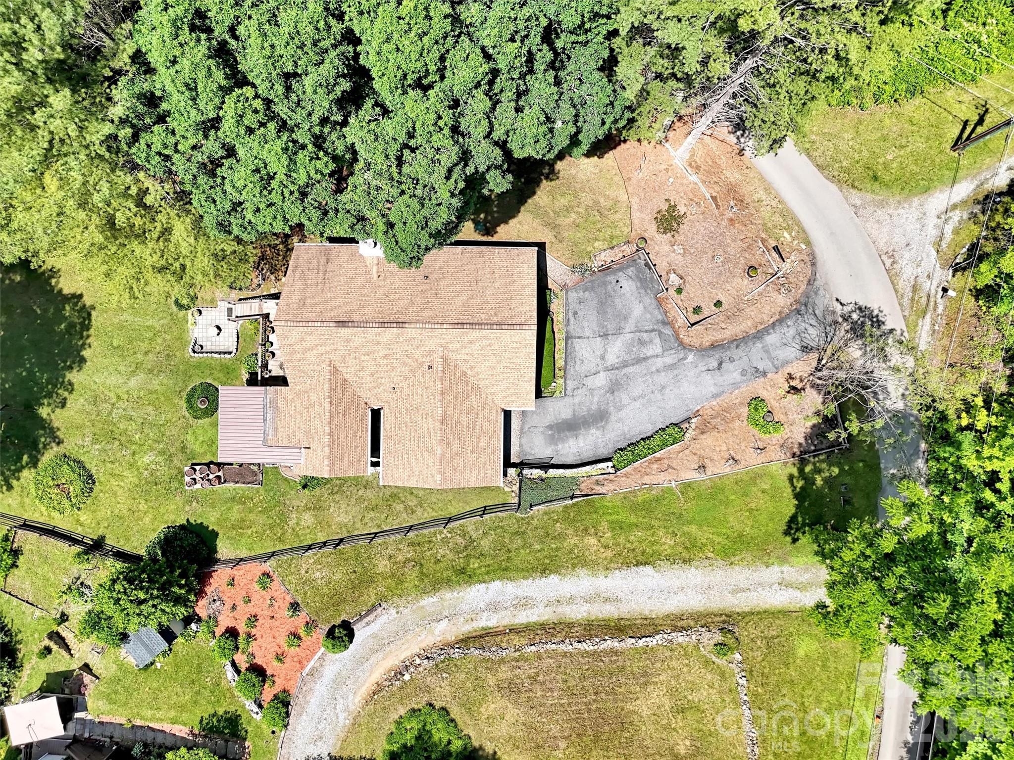 72 Sanctuary Road — Maggie Valley