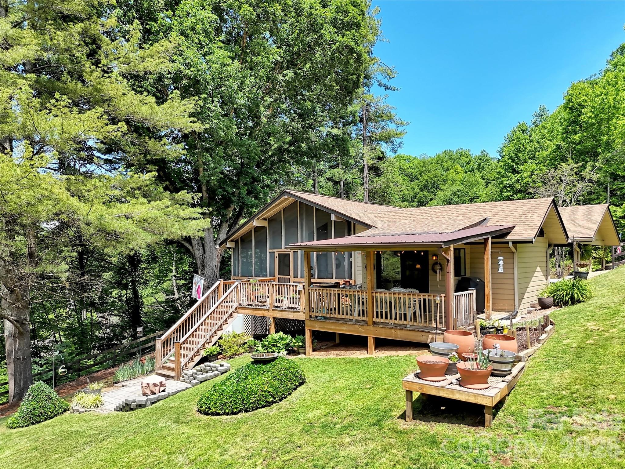 72 Sanctuary Road — Maggie Valley