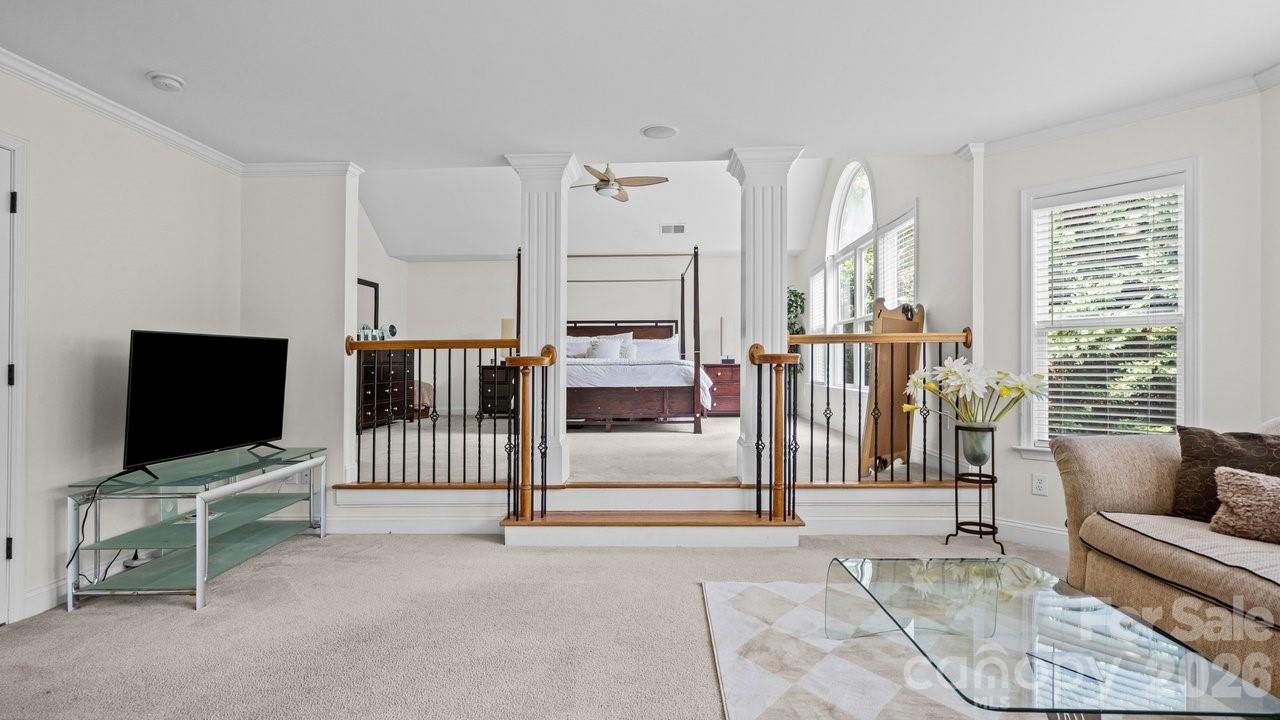 10209 Treetop Lane — Cornelius
