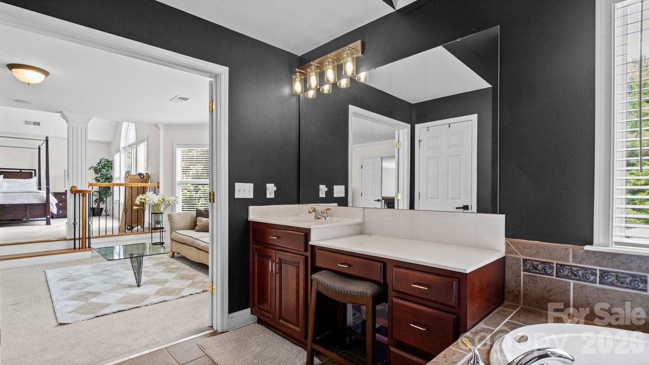 10209 Treetop Lane — Cornelius
