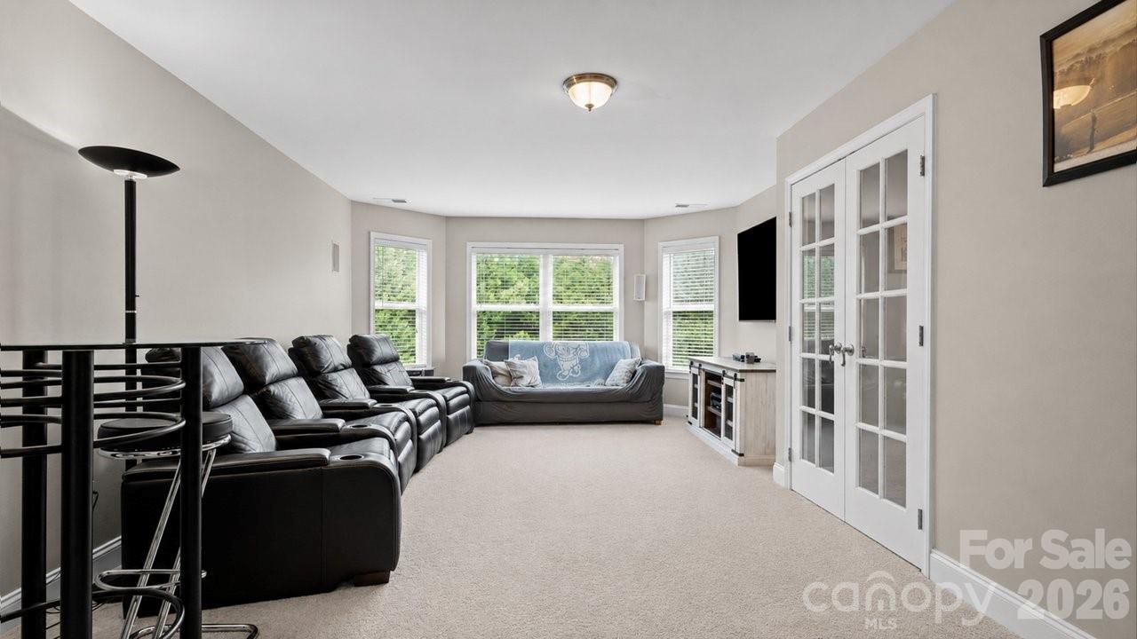 10209 Treetop Lane — Cornelius