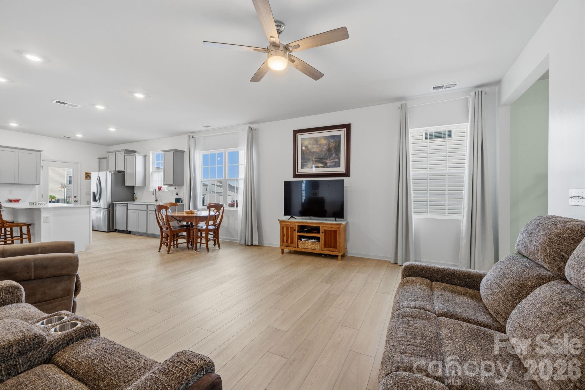 2368 Trollinger Drive — Catawba