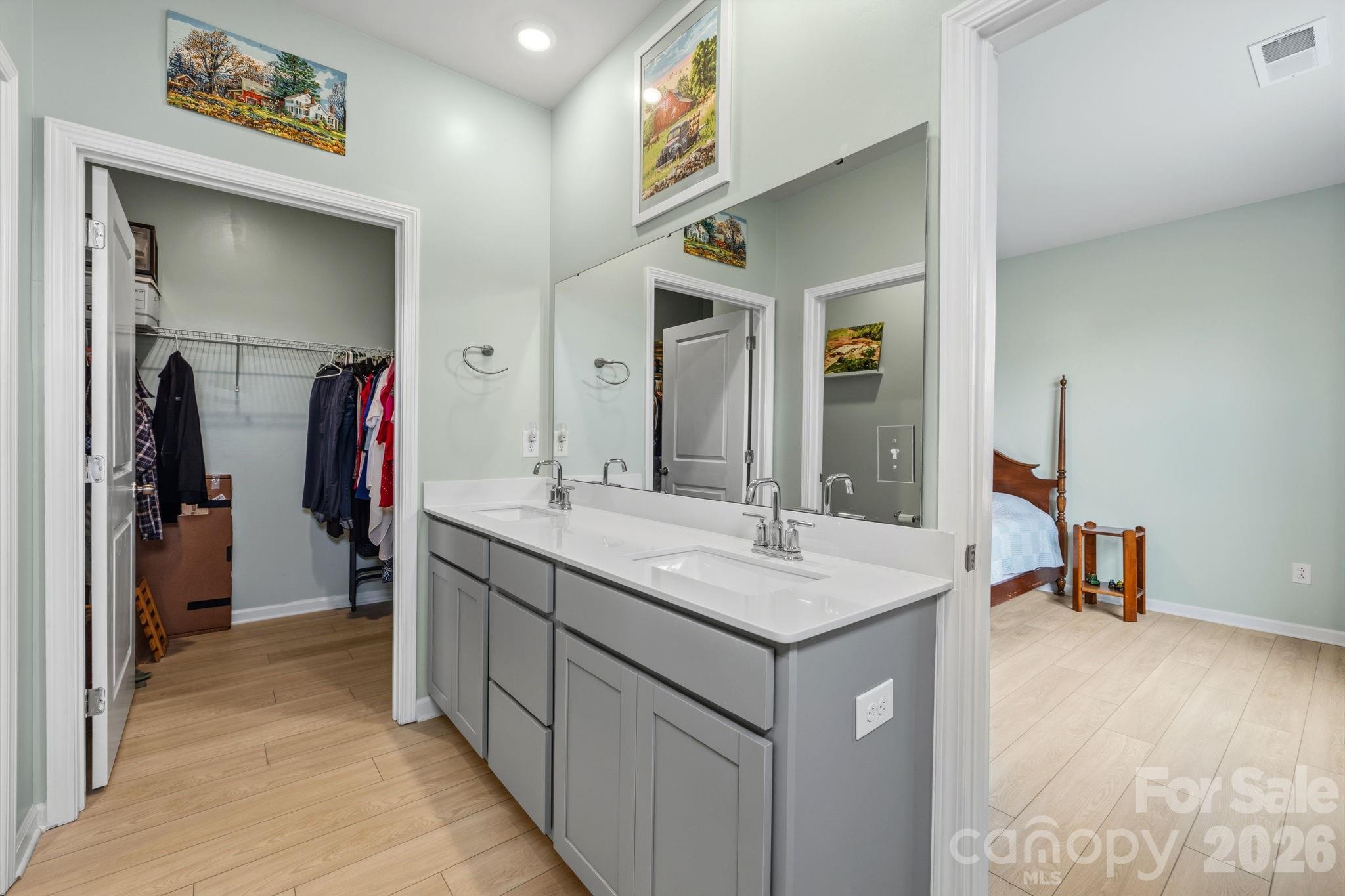 2368 Trollinger Drive — Catawba