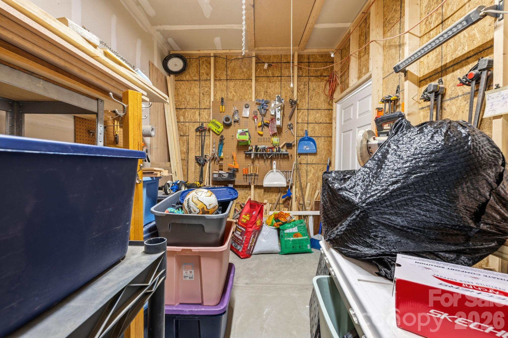2368 Trollinger Drive — Catawba