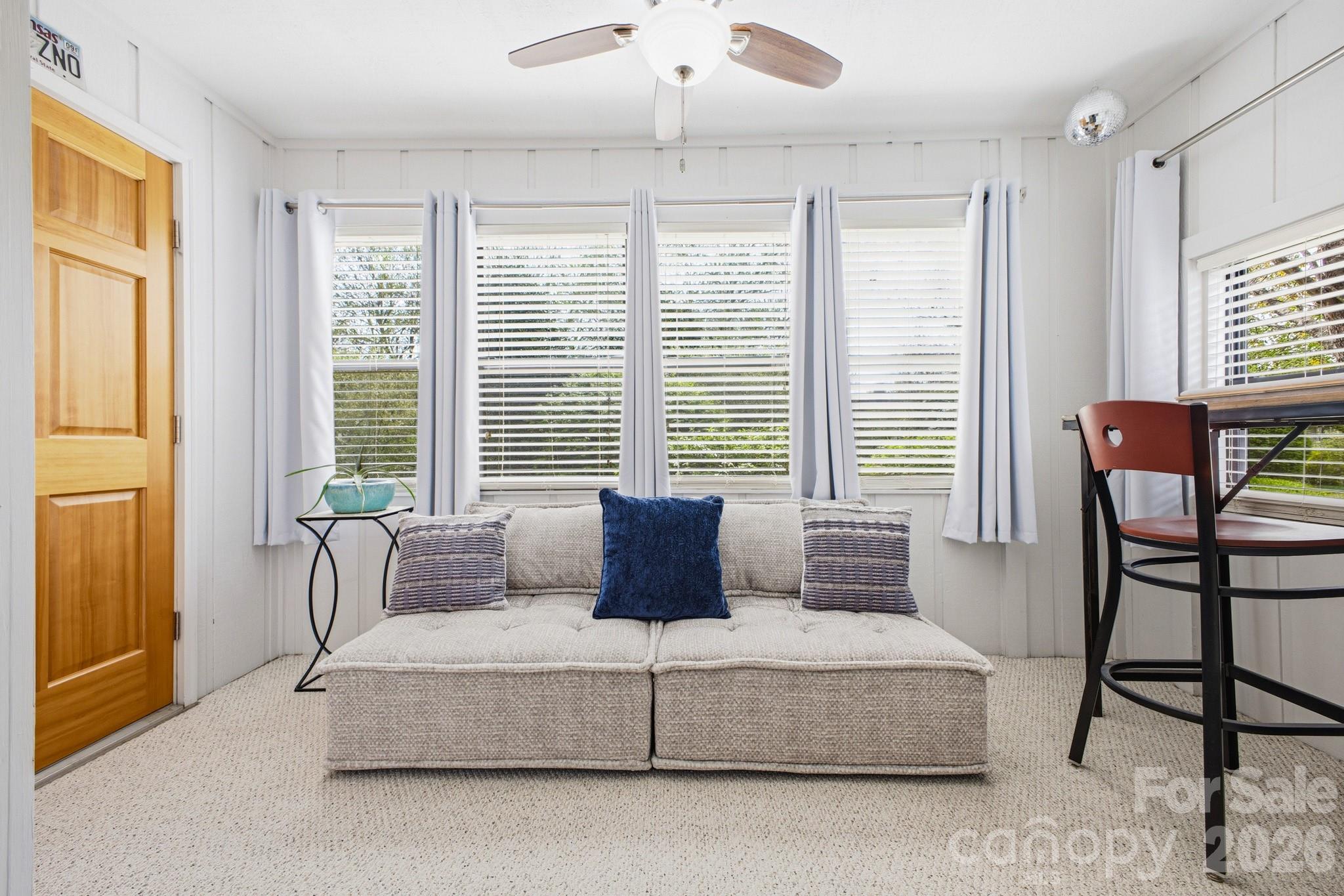 2305 Abbey Circle — Asheville