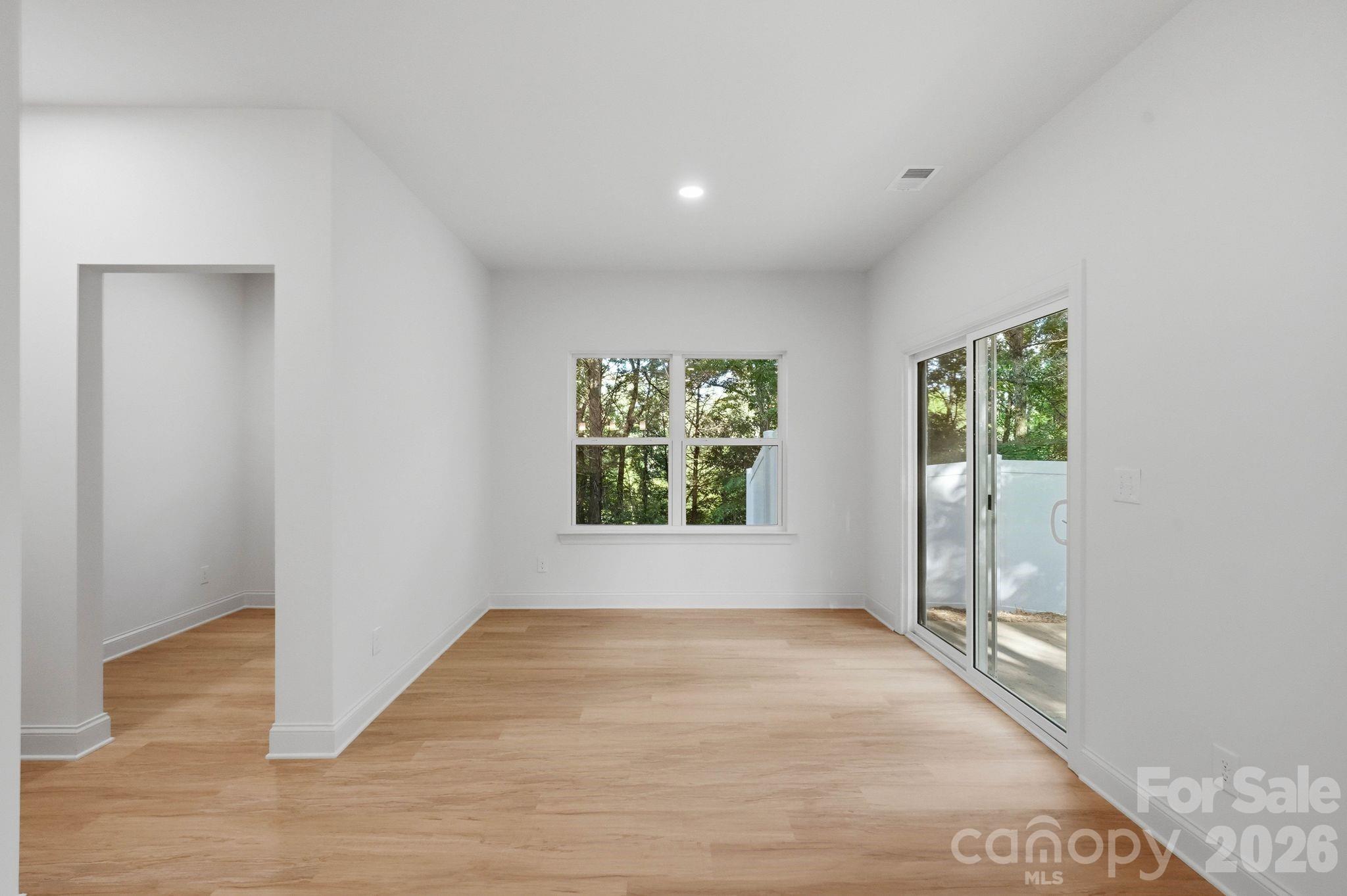 2829 Overlook Trail — Charlotte