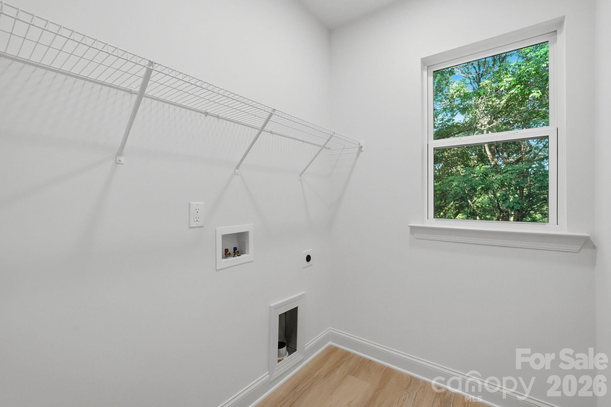 2829 Overlook Trail — Charlotte