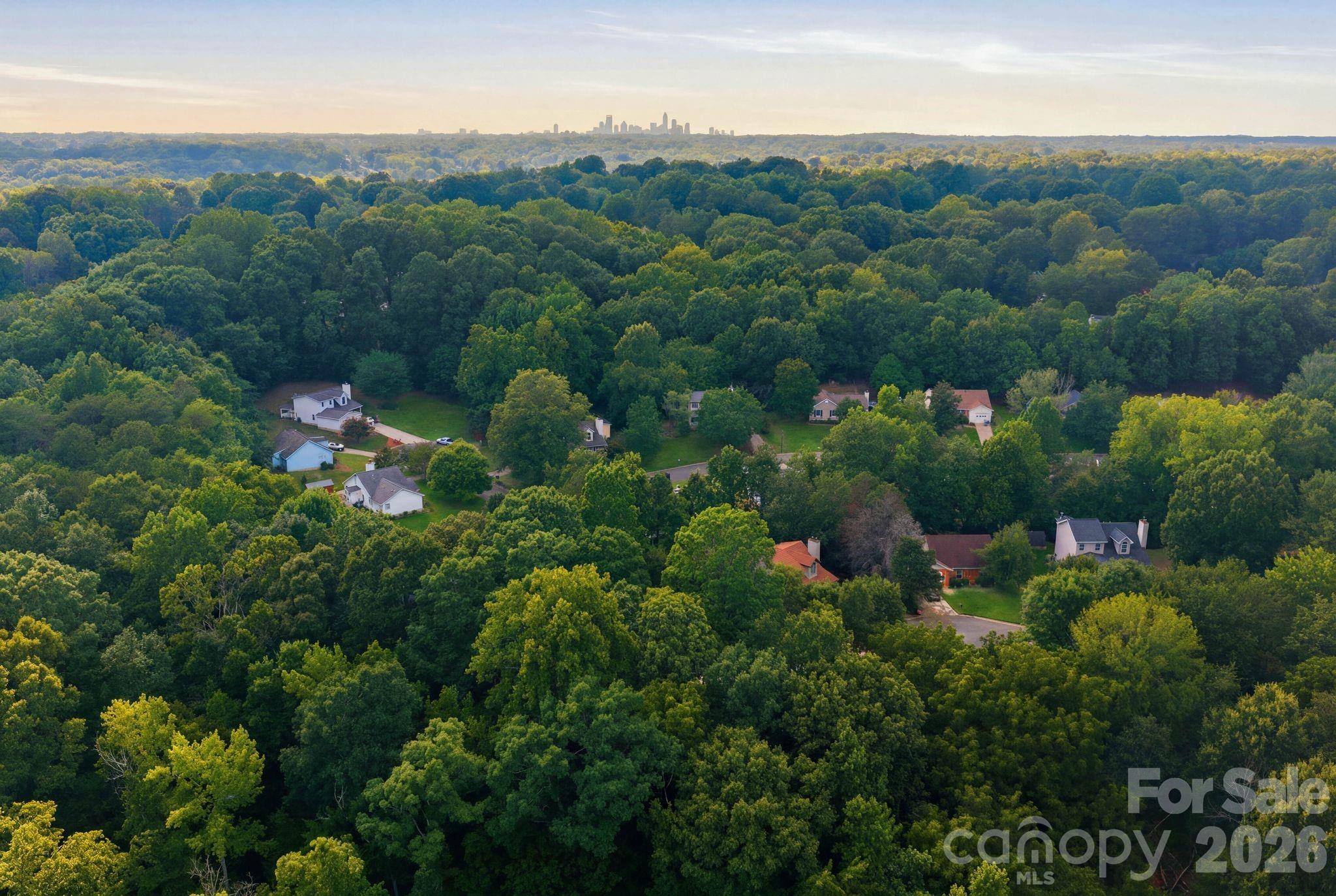 2829 Overlook Trail — Charlotte