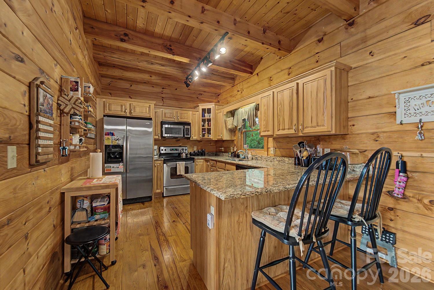 22 Kako Ridge — Sylva