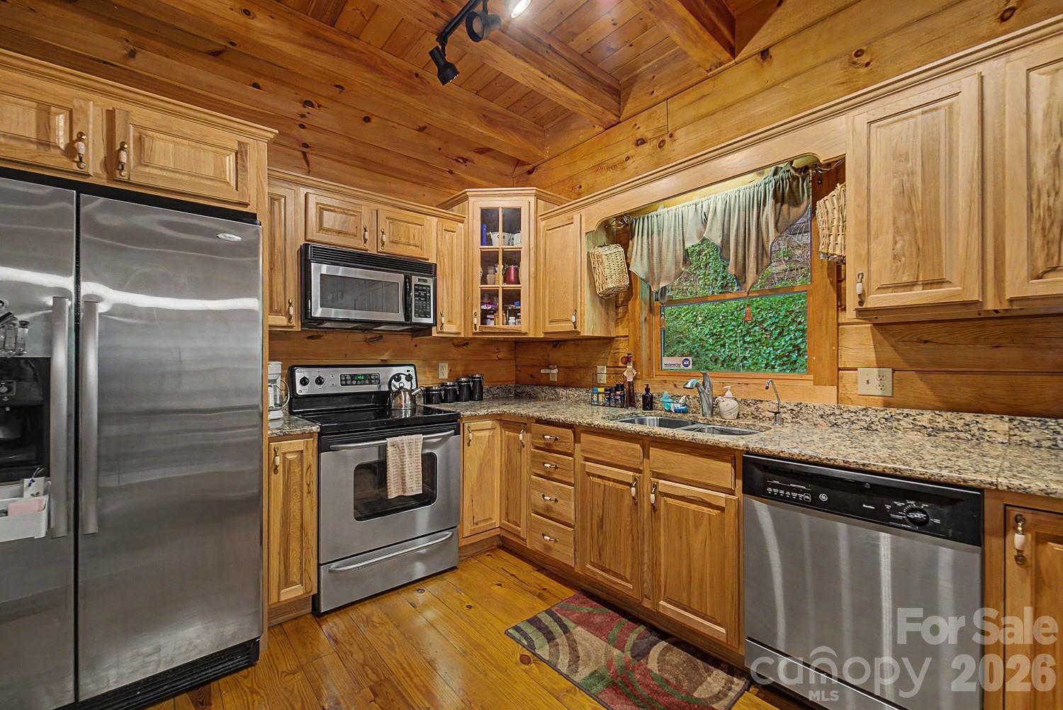 22 Kako Ridge — Sylva