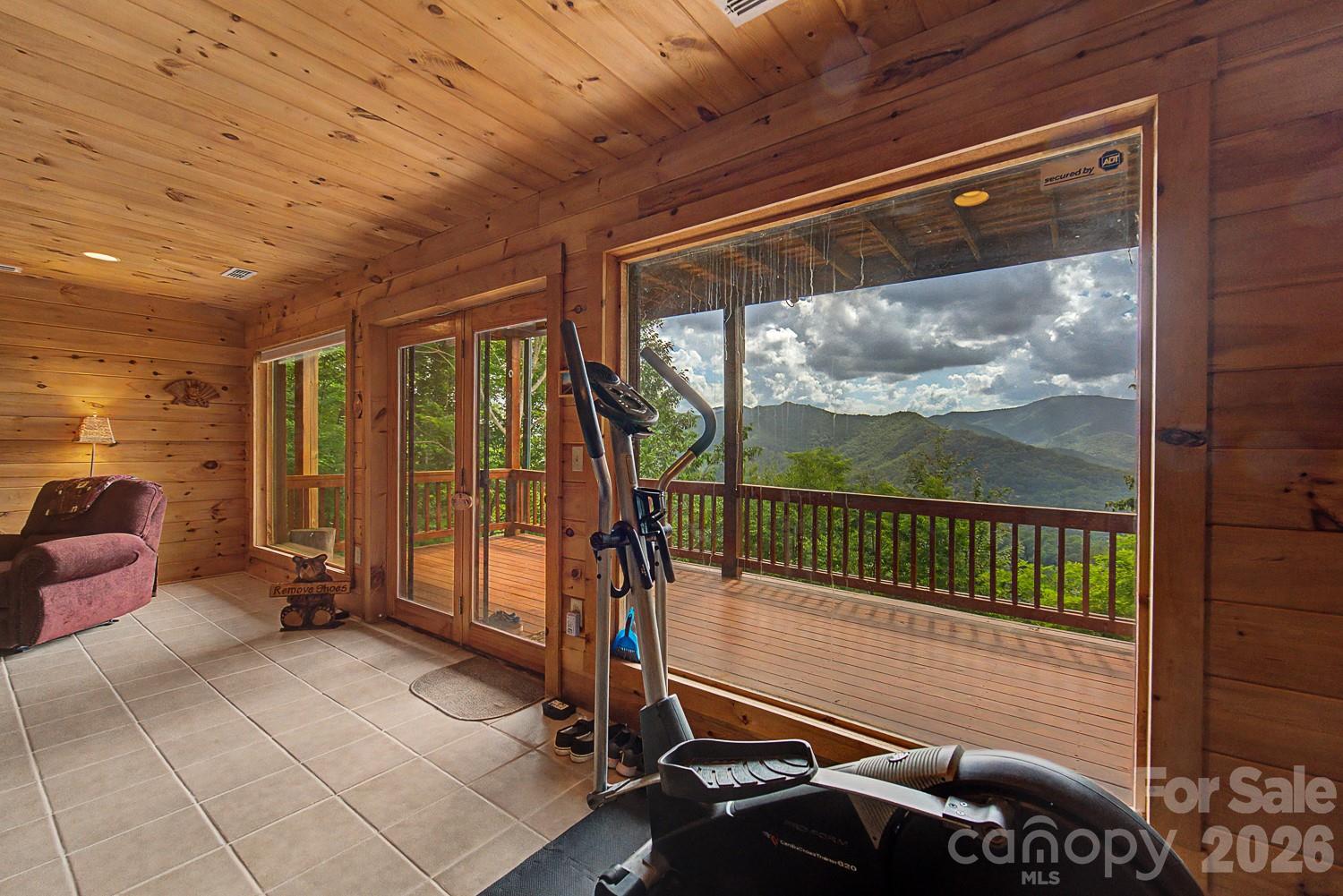 22 Kako Ridge — Sylva