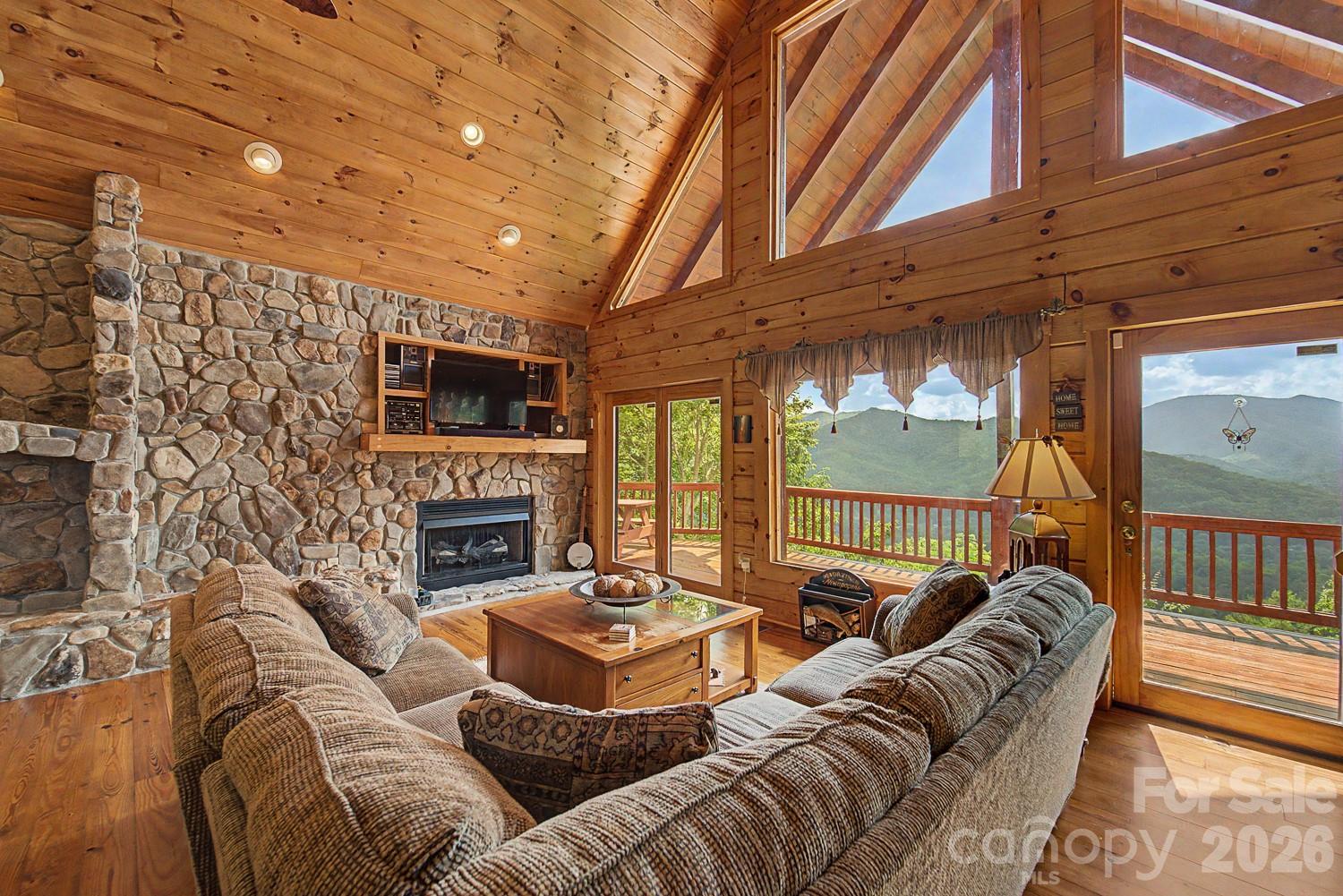 22 Kako Ridge — Sylva