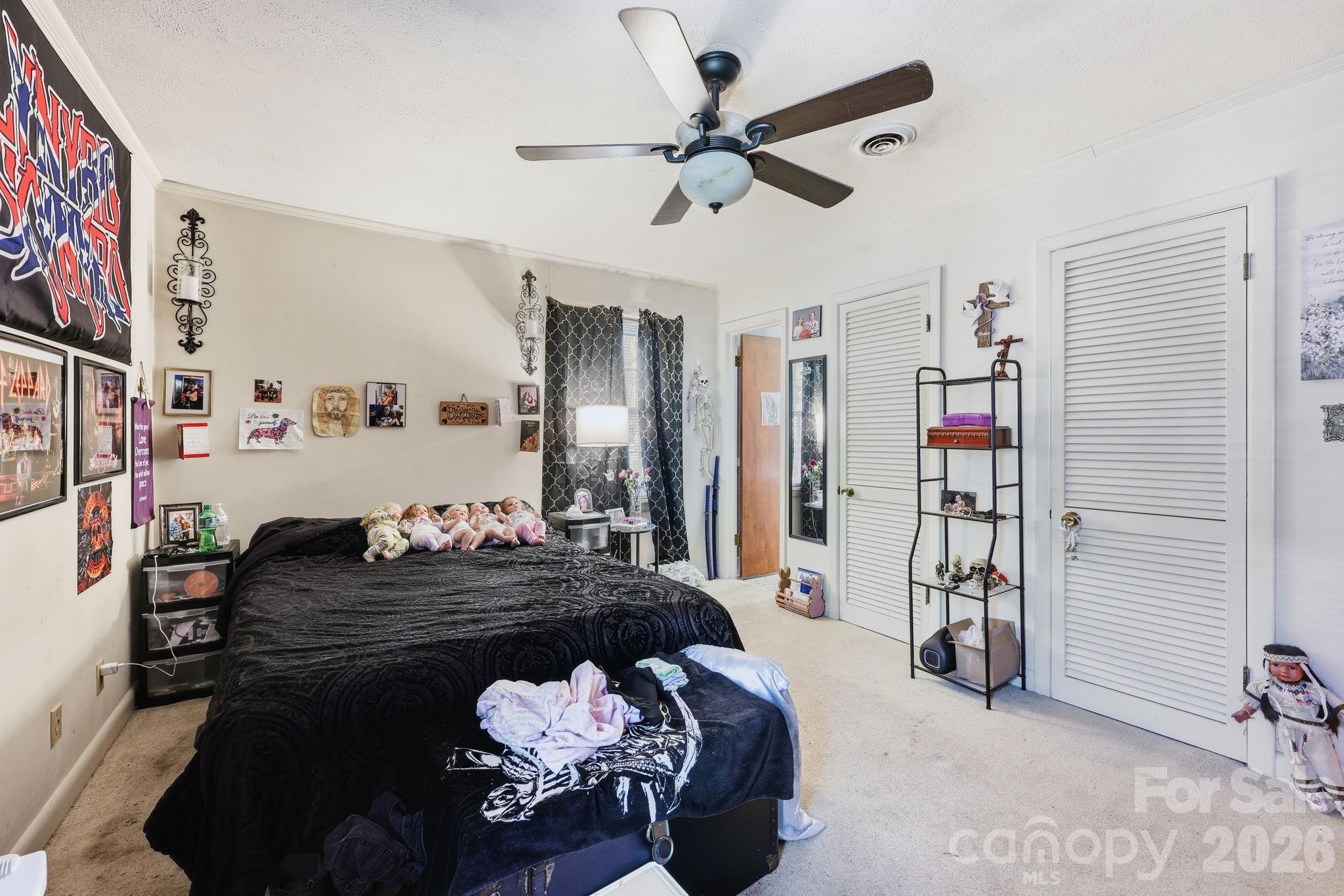 401 White Oaks Drive — Salisbury