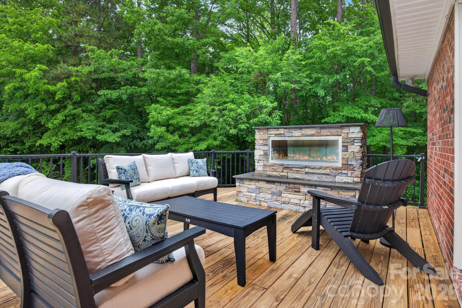 301 Pinecroft Lane — Spencer