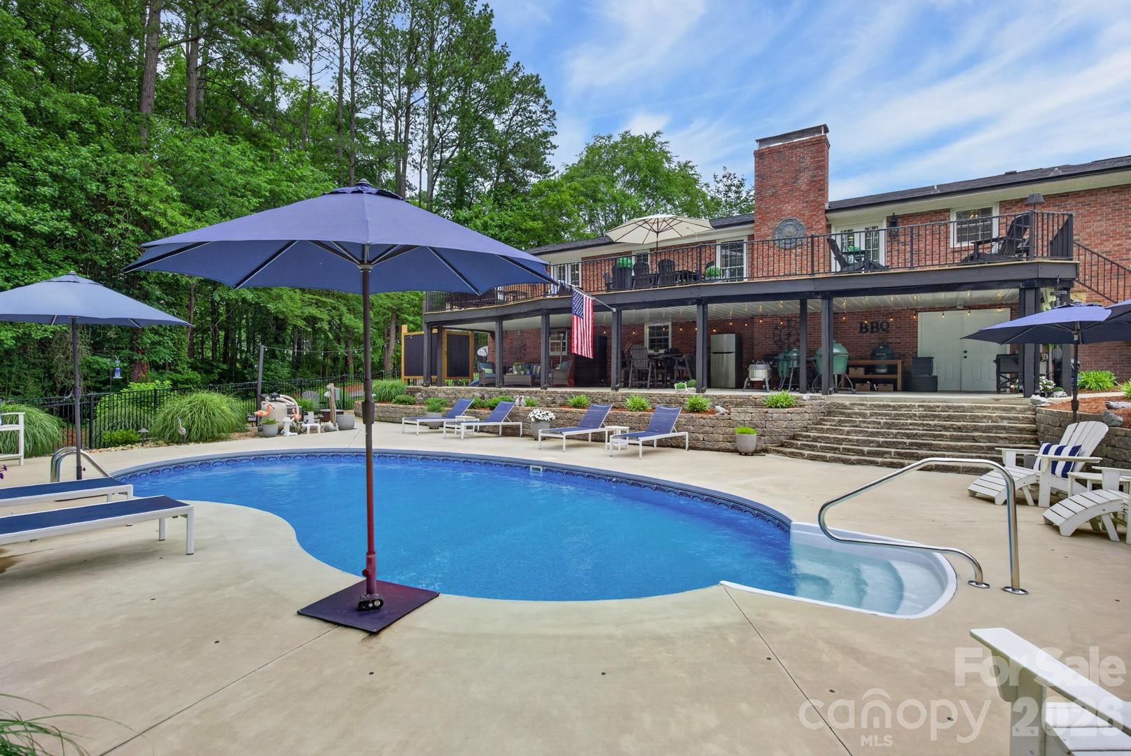301 Pinecroft Lane — Spencer