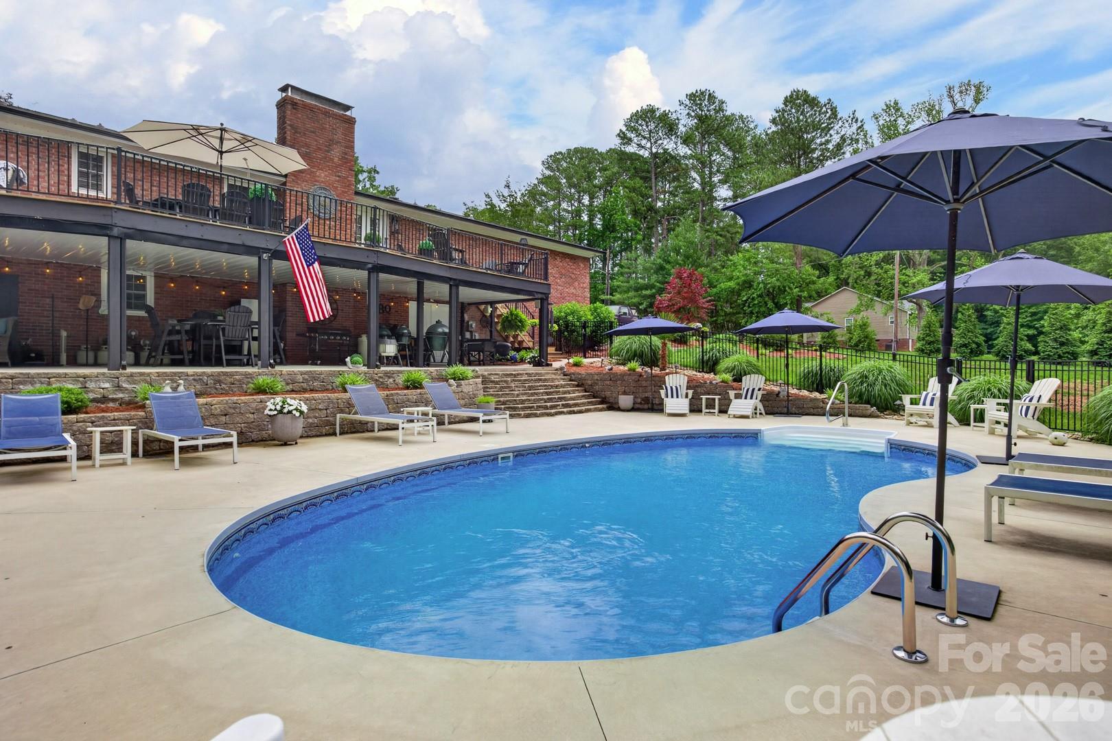 301 Pinecroft Lane — Spencer