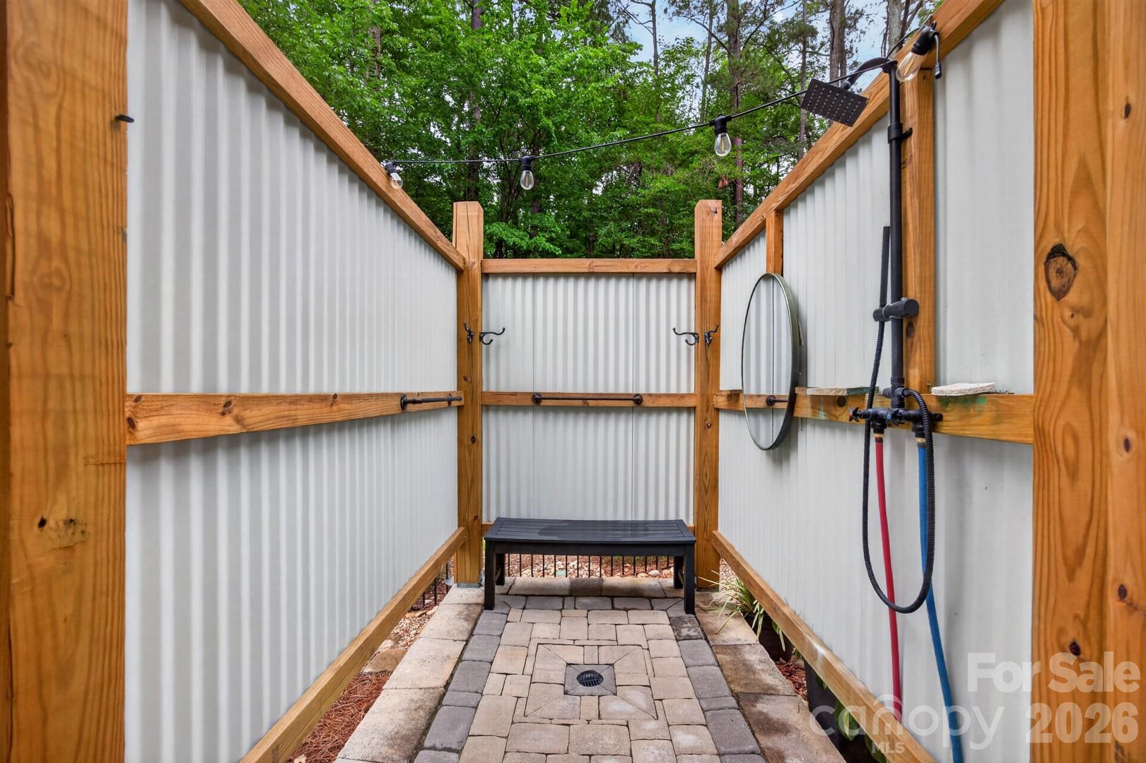 301 Pinecroft Lane — Spencer