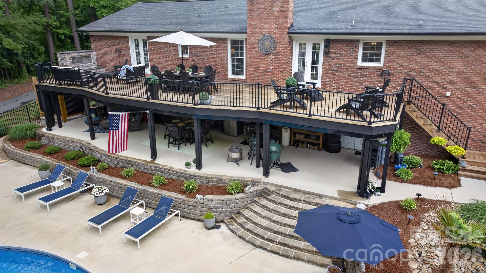 301 Pinecroft Lane — Spencer