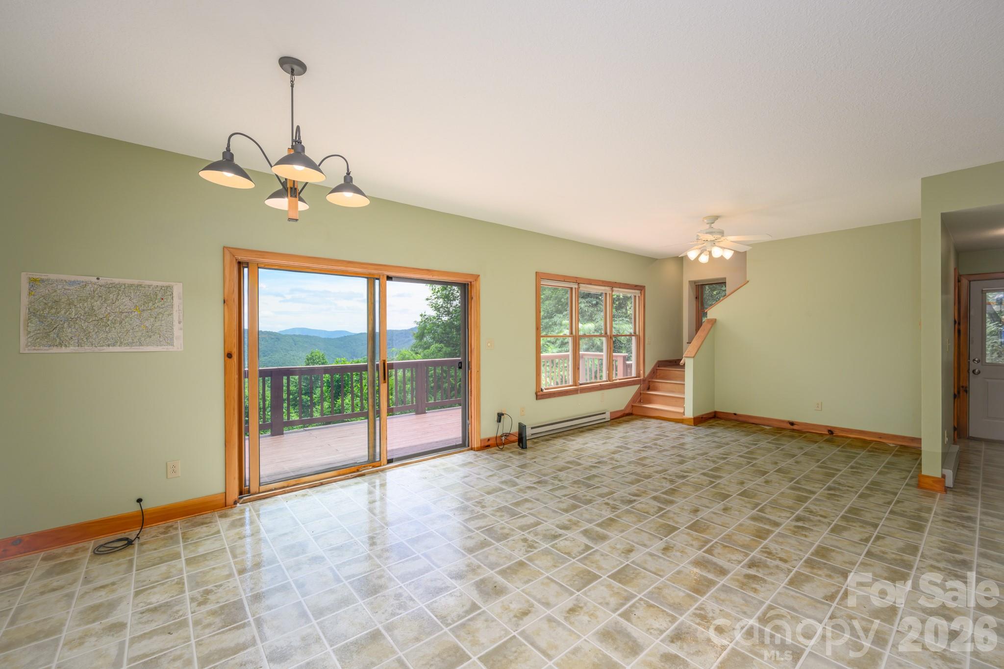 1299 Pine Ridge Road — Burnsville
